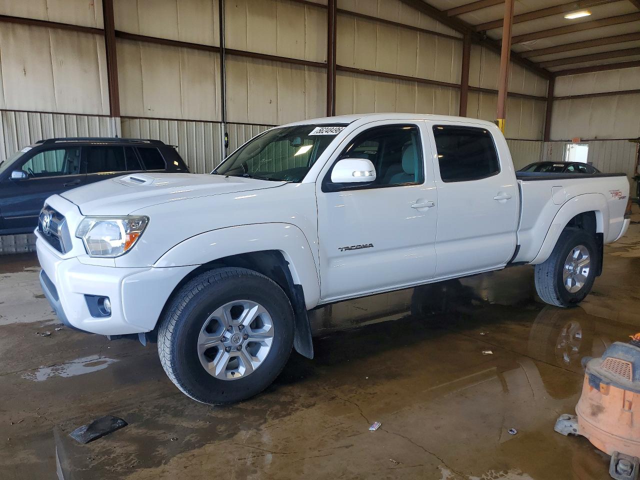 2013 Toyota Tacoma Double Cab Long Bed White vin: 3TMMU4FN6DM054048