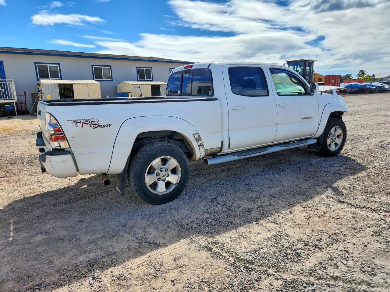 2010 Toyota Tacoma White vin: 3TMMU4FN7AM018817