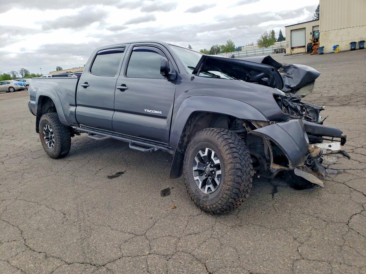 2010 Toyota Tacoma Double Cab Long Bed Gray vin: 3TMMU4FN7AM023578