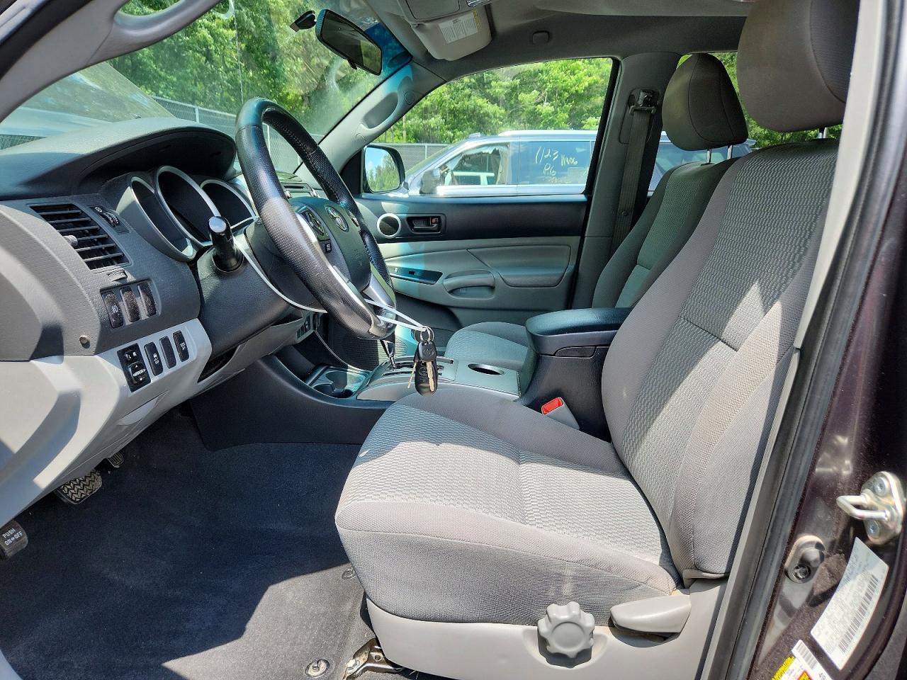 2015 Toyota Tacoma Double Cab Long Bed Gray vin: 3TMMU4FN7FM073128