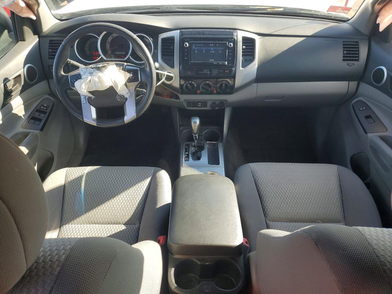2015 Toyota Tacoma V6 White vin: 3TMMU4FN7FM074120