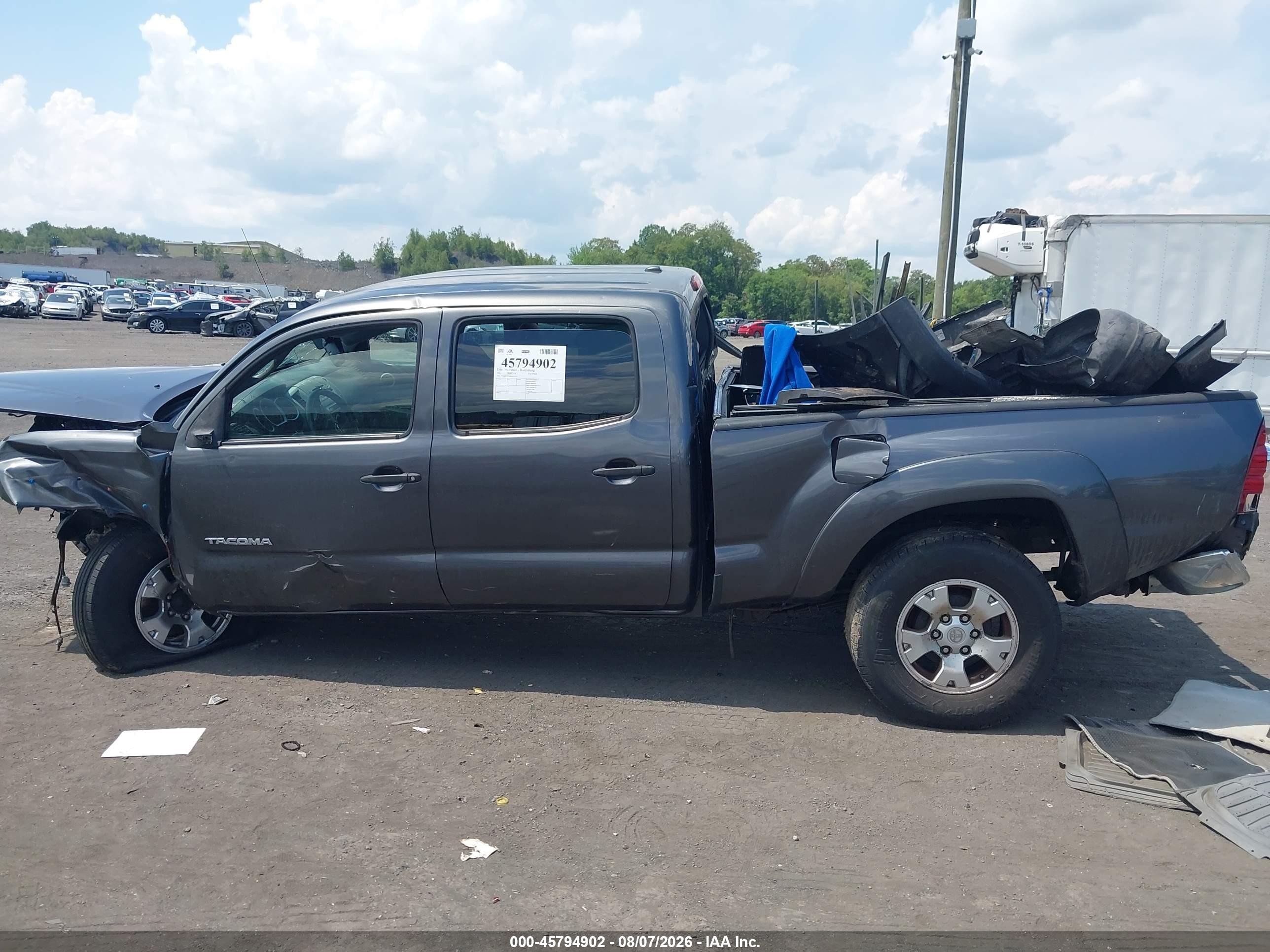 2011 Toyota Tacoma Base V6 Gray vin: 3TMMU4FN8BM024353