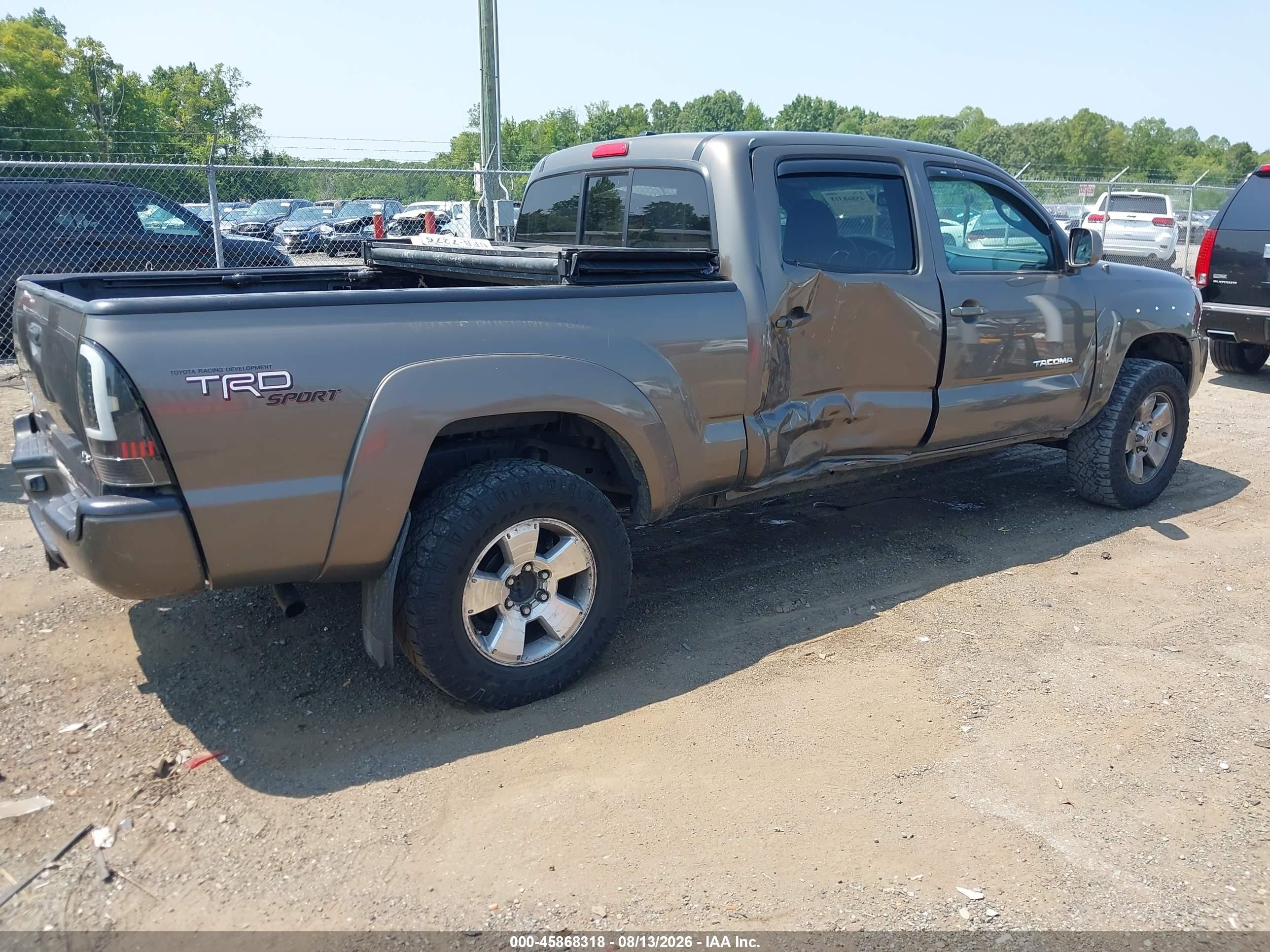2011 Toyota Tacoma Base V6 Gold vin: 3TMMU4FN8BM035093