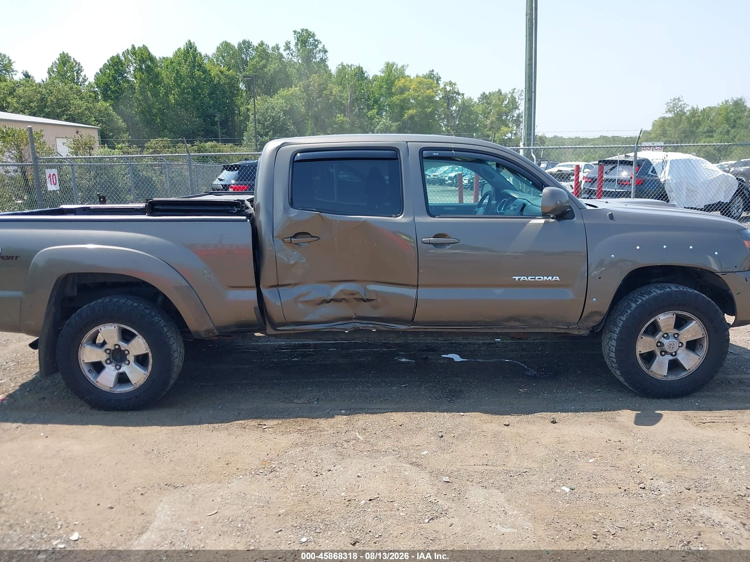 2011 Toyota Tacoma Base V6 Gold vin: 3TMMU4FN8BM035093