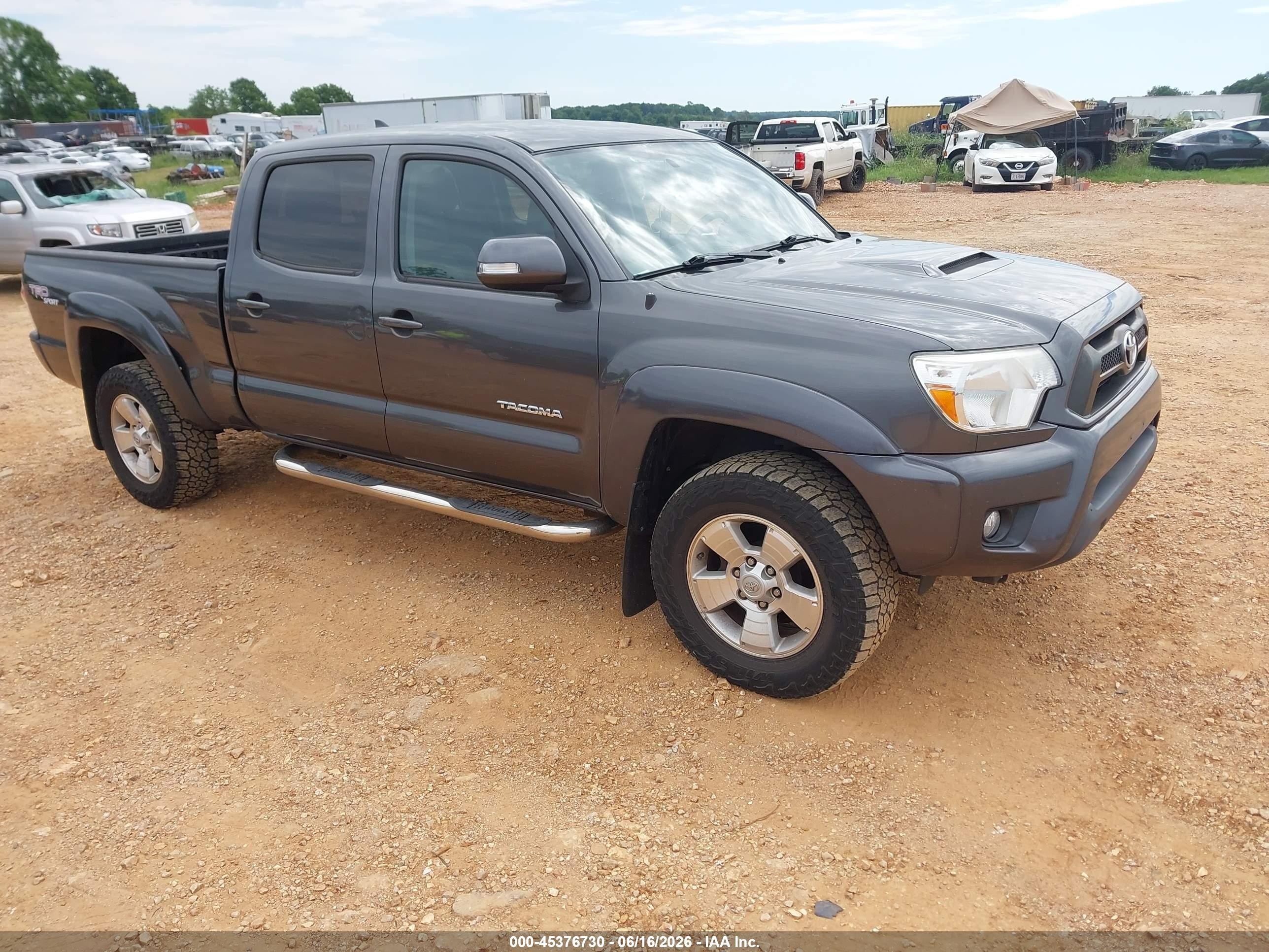 2013 Toyota Tacoma Base V6 Серый vin: 3TMMU4FN8DM051491