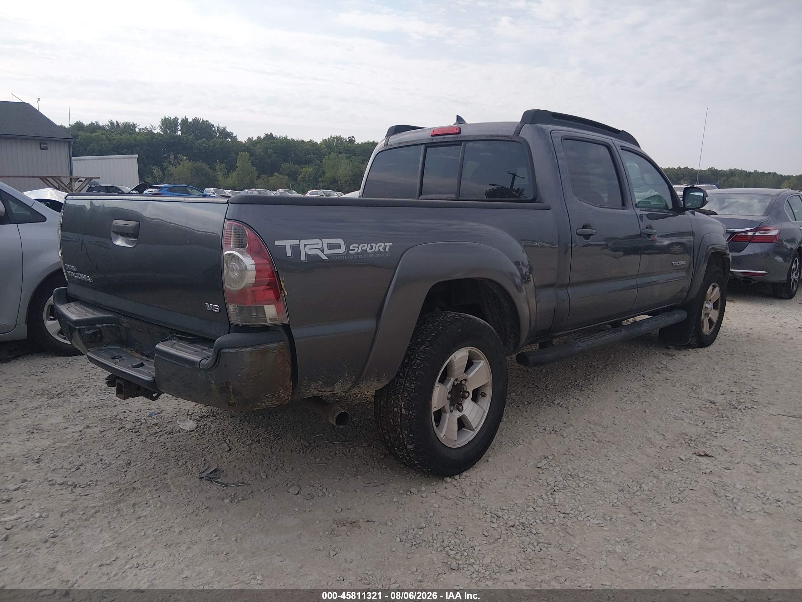 2014 Toyota Tacoma Base V6 Серый vin: 3TMMU4FN8EM066154