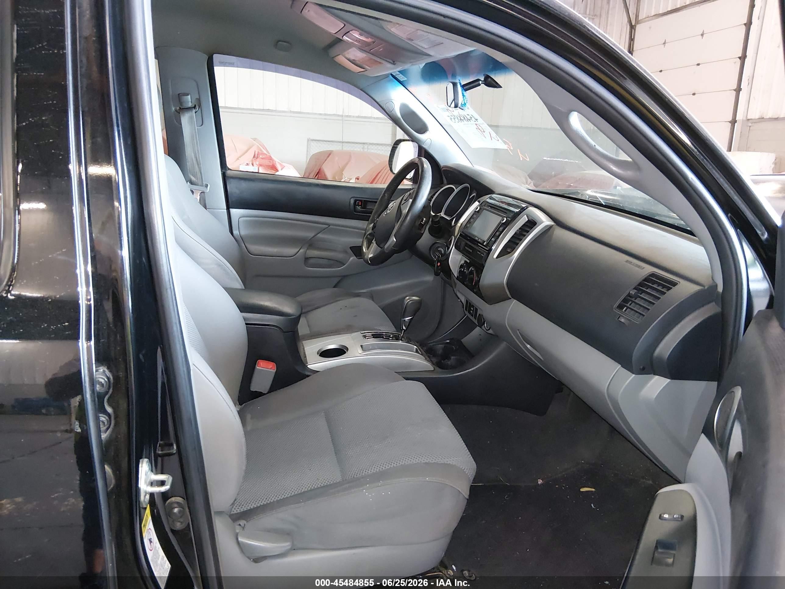 2015 Toyota Tacoma Base V6 Black vin: 3TMMU4FN8FM075275