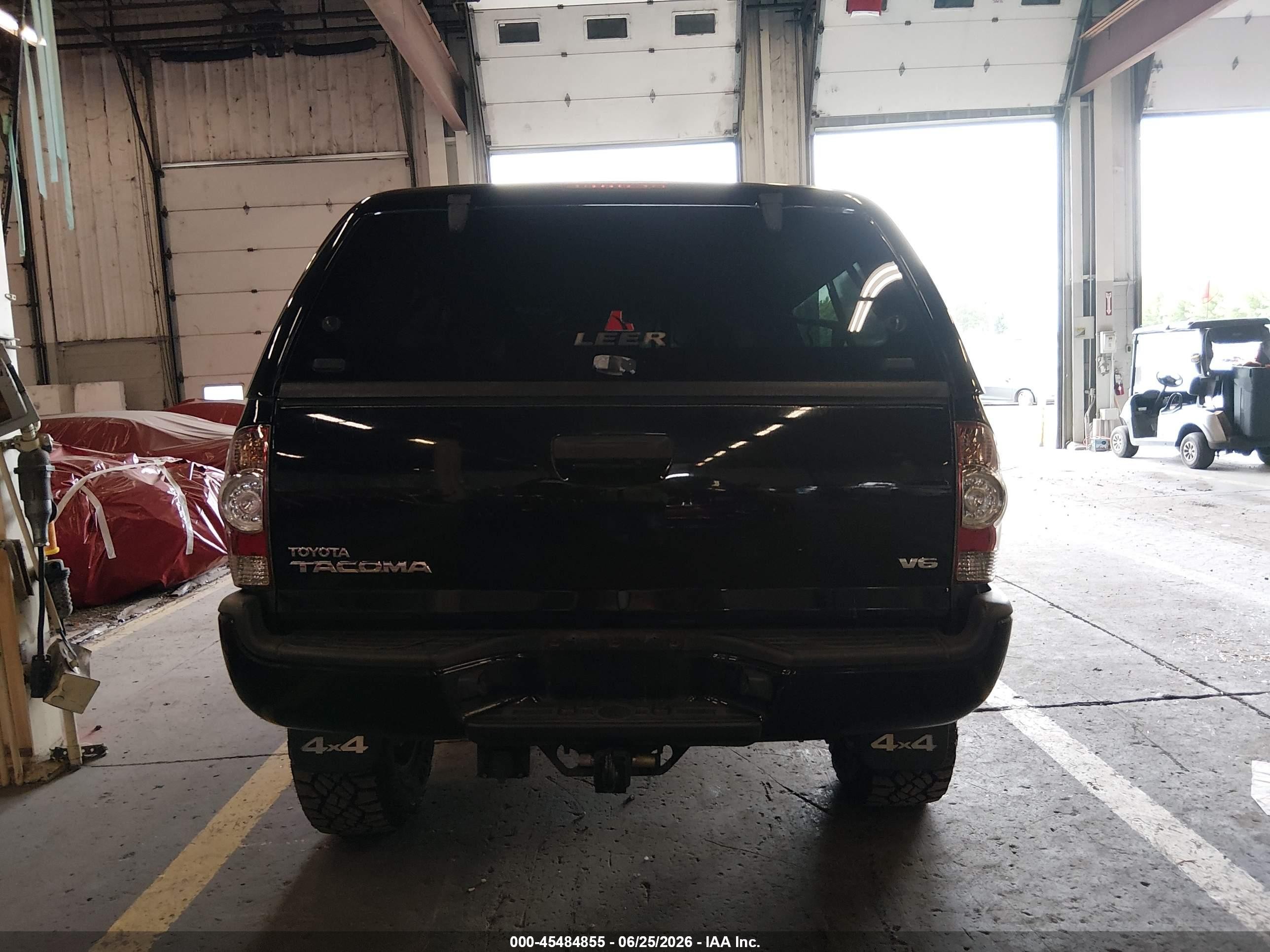 2015 Toyota Tacoma Base V6 Black vin: 3TMMU4FN8FM075275