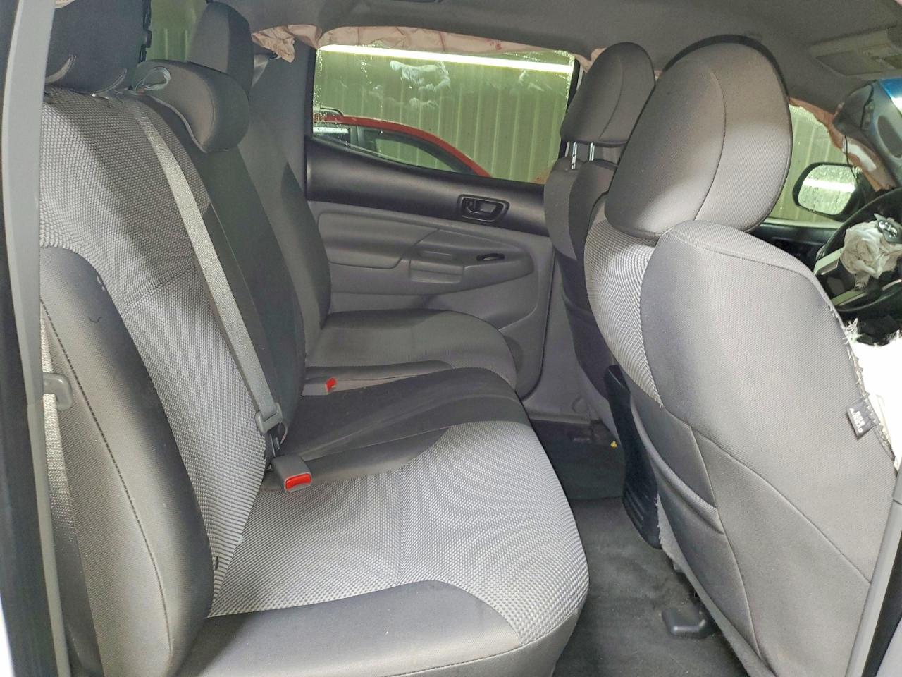 2015 Toyota Tacoma V6 White vin: 3TMMU4FN8FM080721