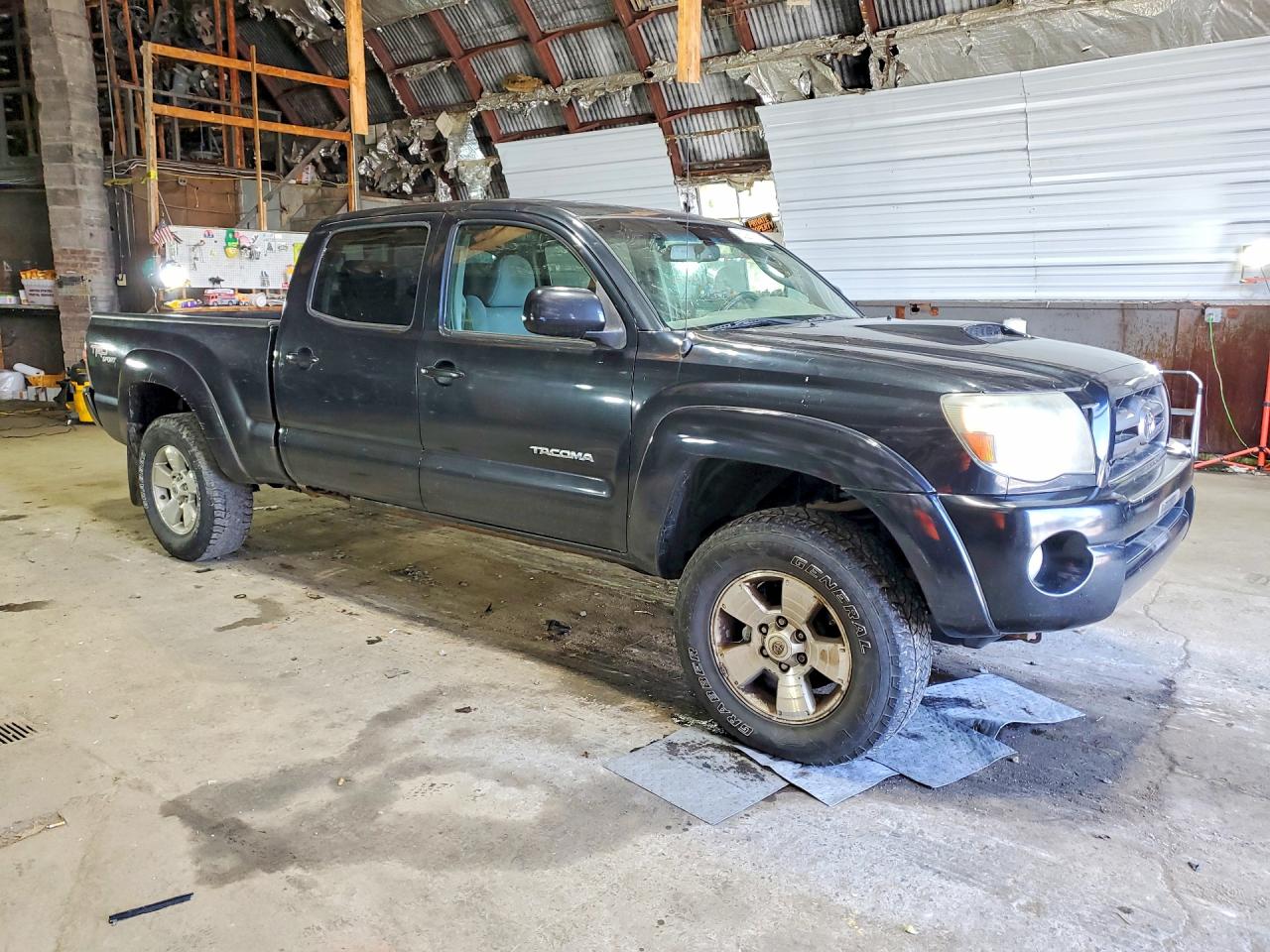 2010 Toyota Tacoma Double Cab Long Bed Black vin: 3TMMU4FN9AM016826