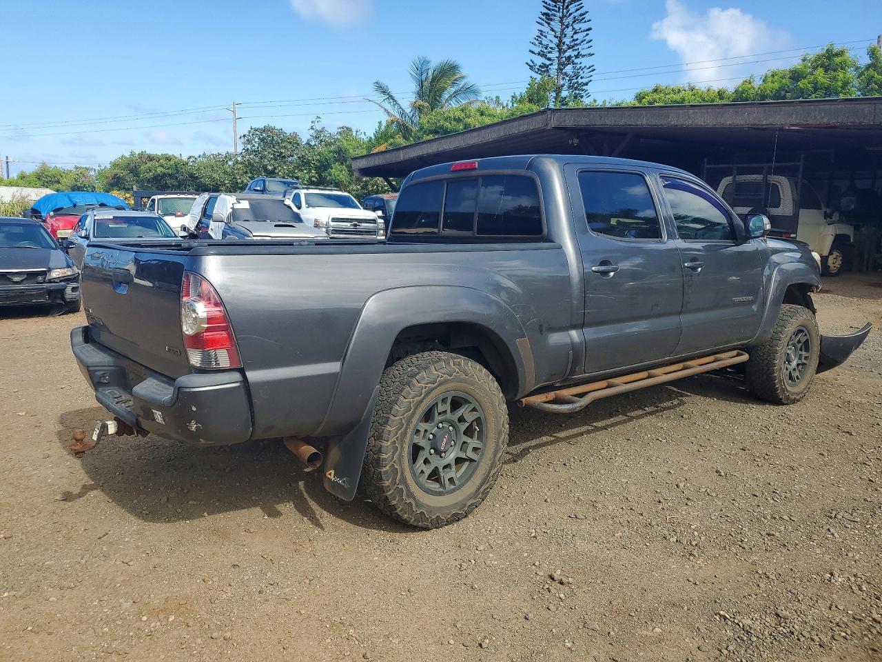 2014 Toyota Tacoma Double Cab Long Bed Gray vin: 3TMMU4FN9EM062470