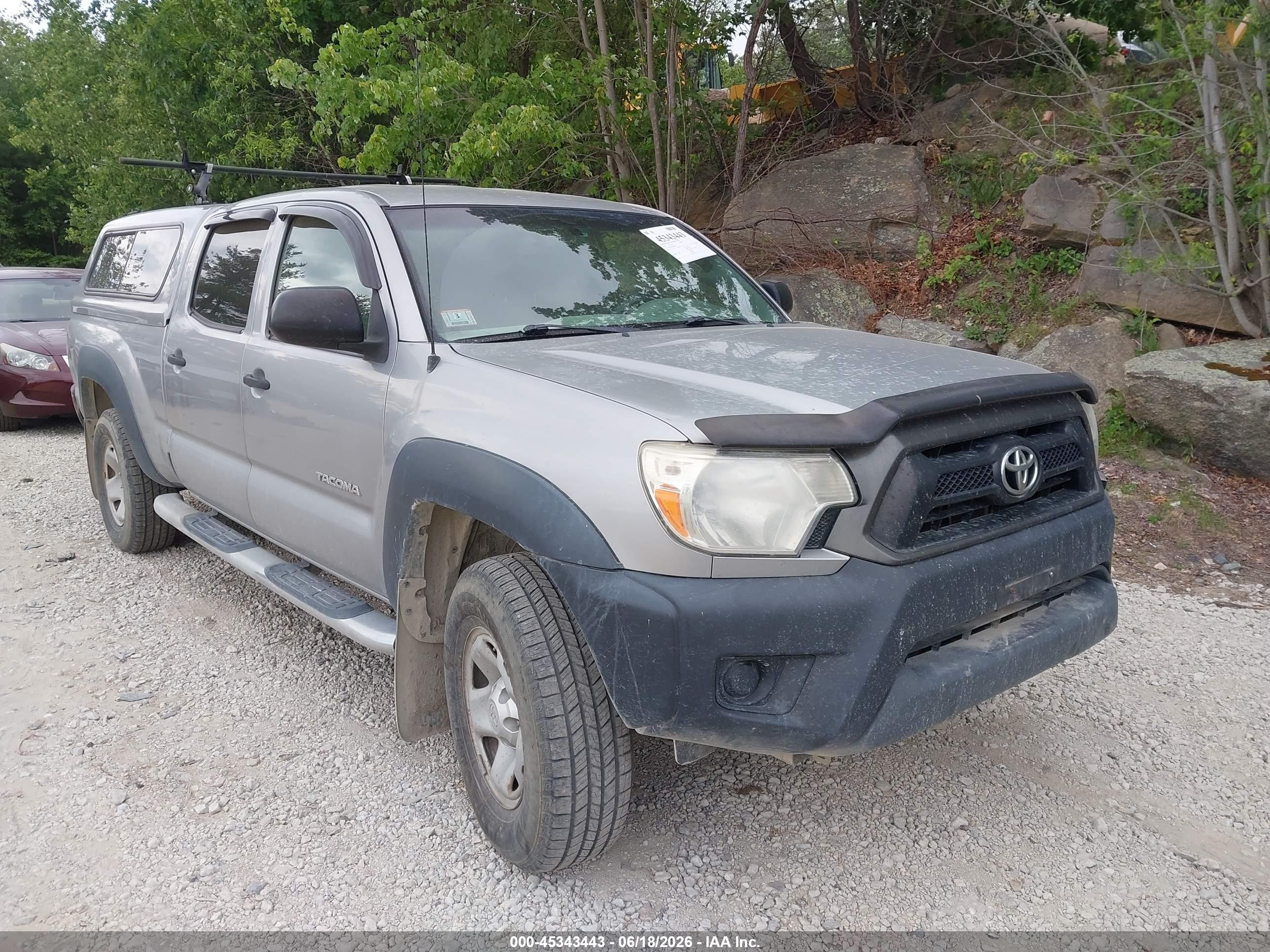 2014 Toyota Tacoma Base V6 Silver vin: 3TMMU4FN9EM063814