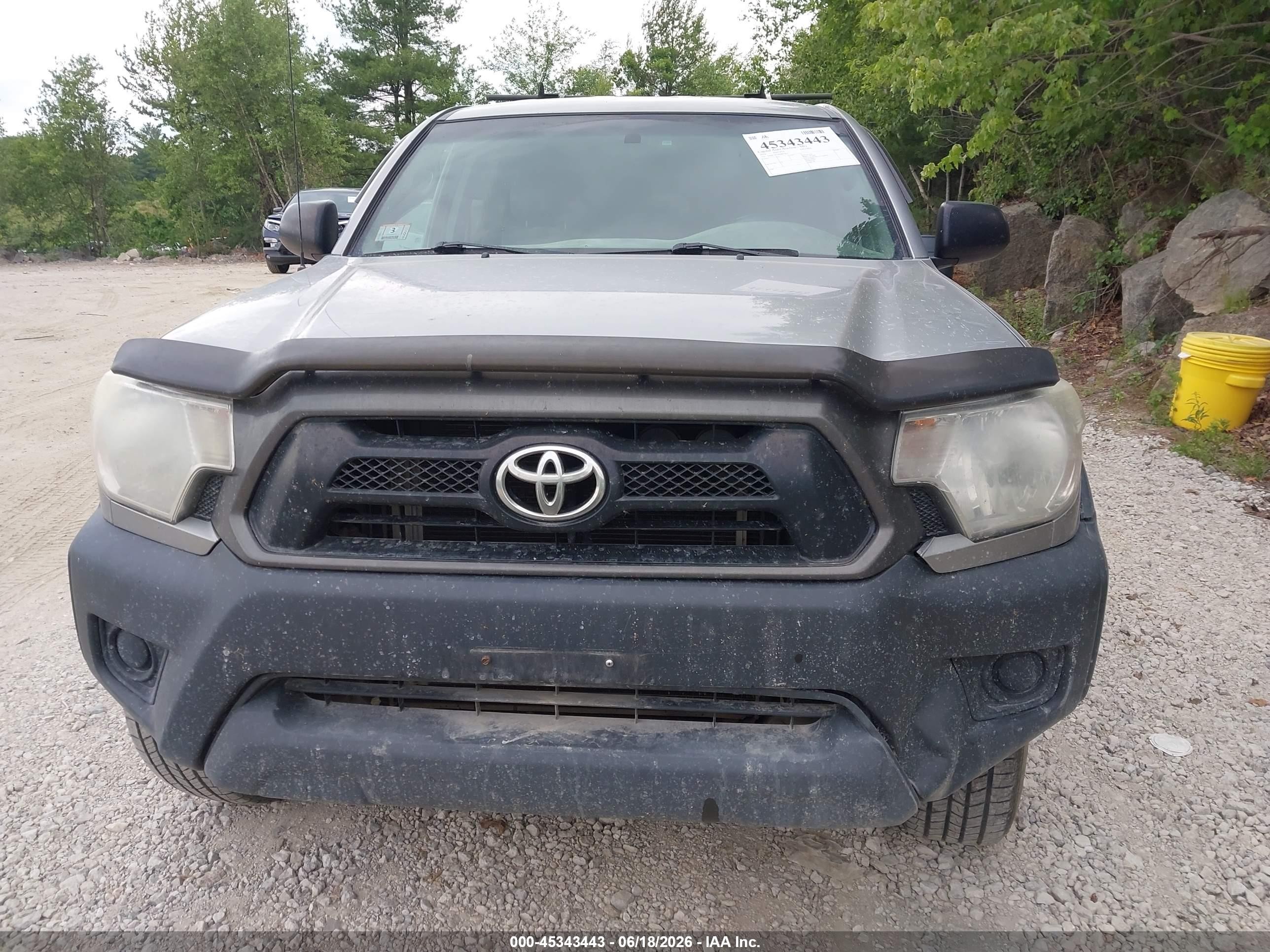 2014 Toyota Tacoma Base V6 Silver vin: 3TMMU4FN9EM063814