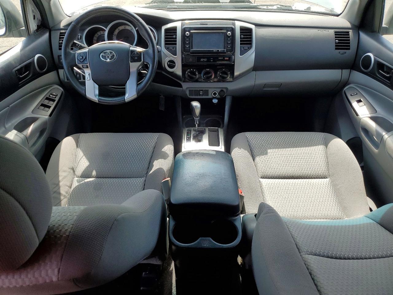 2014 Toyota Tacoma V6 White vin: 3TMMU4FN9EM070603