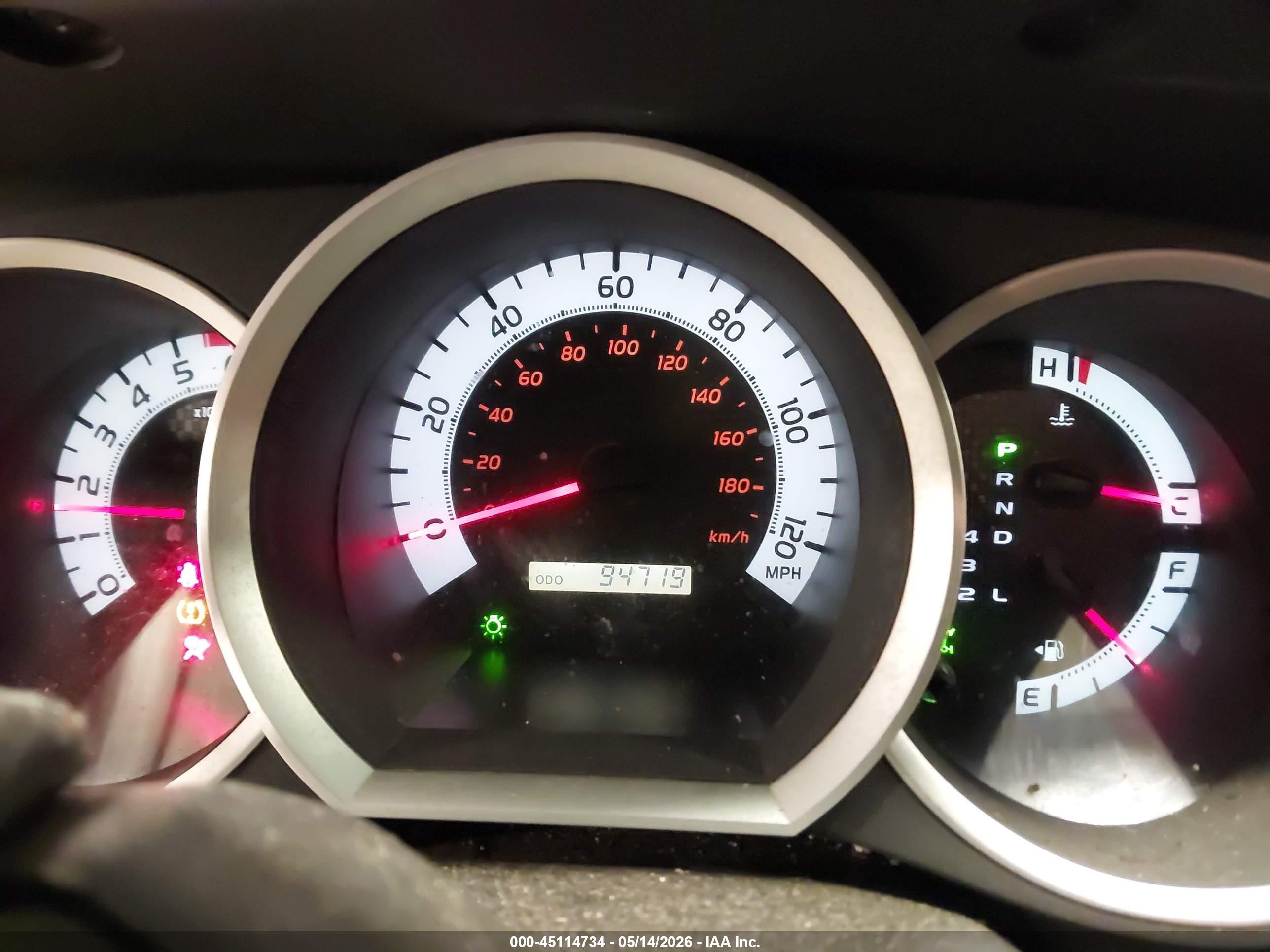2015 Toyota Tacoma Base V6 White vin: 3TMMU4FN9FM074085