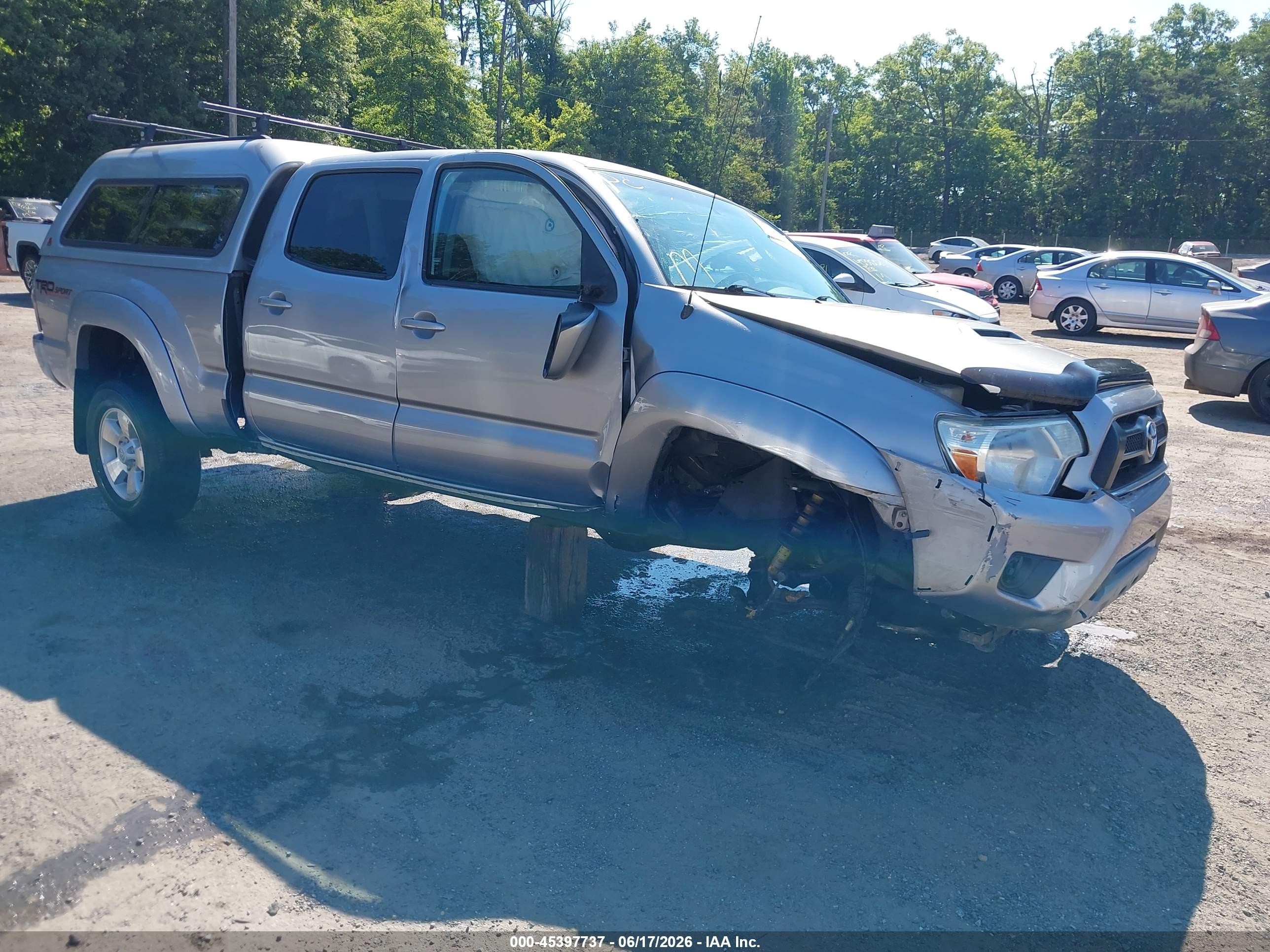 2015 Toyota Tacoma Base V6 Silver vin: 3TMMU4FN9FM075902