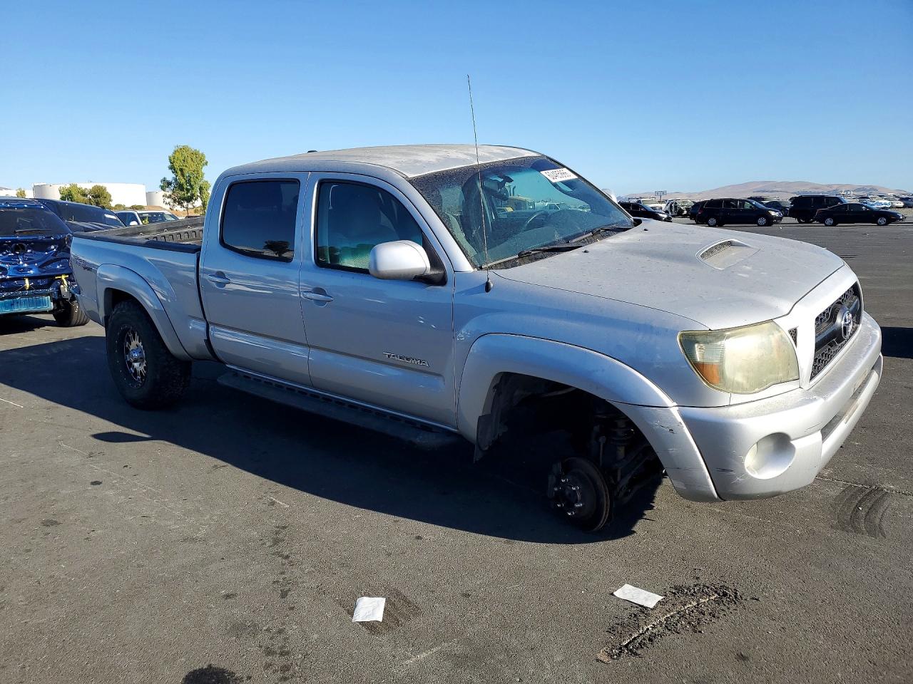 2011 Toyota Tacoma Double Cab Long Bed Серебряный vin: 3TMMU4FNXBM030218