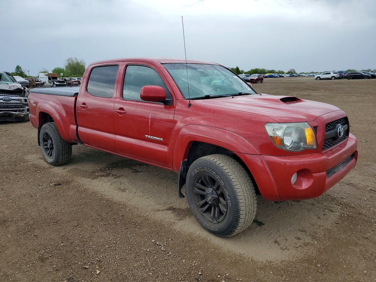 2011 Toyota Tacoma Double Cab Long Bed Red vin: 3TMMU4FNXBM034012