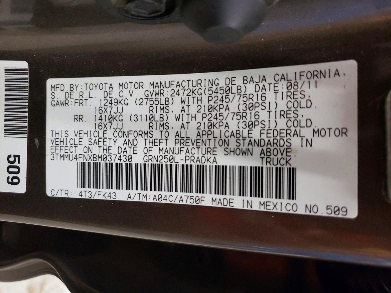 2011 Toyota Tacoma Double Cab Long Bed Gray vin: 3TMMU4FNXBM037430