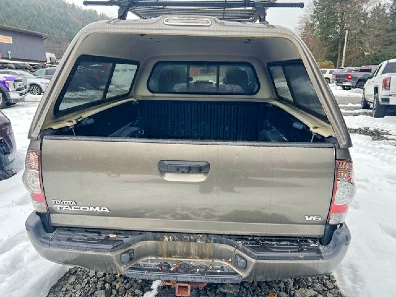 2013 Toyota Tacoma V6 Gray vin: 3TMMU4FNXDM057695