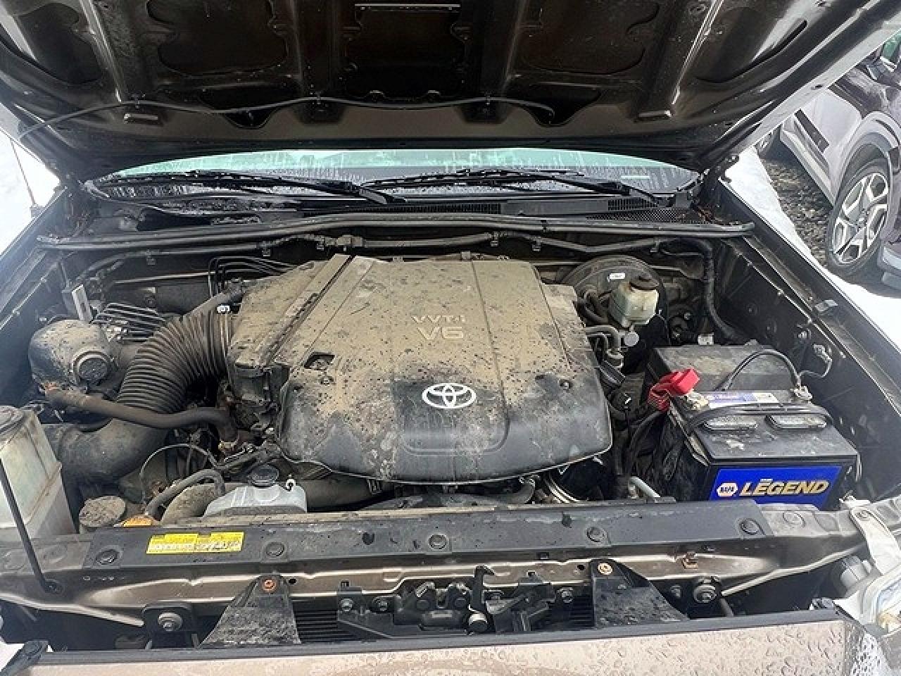 2013 Toyota Tacoma V6 Gray vin: 3TMMU4FNXDM057695