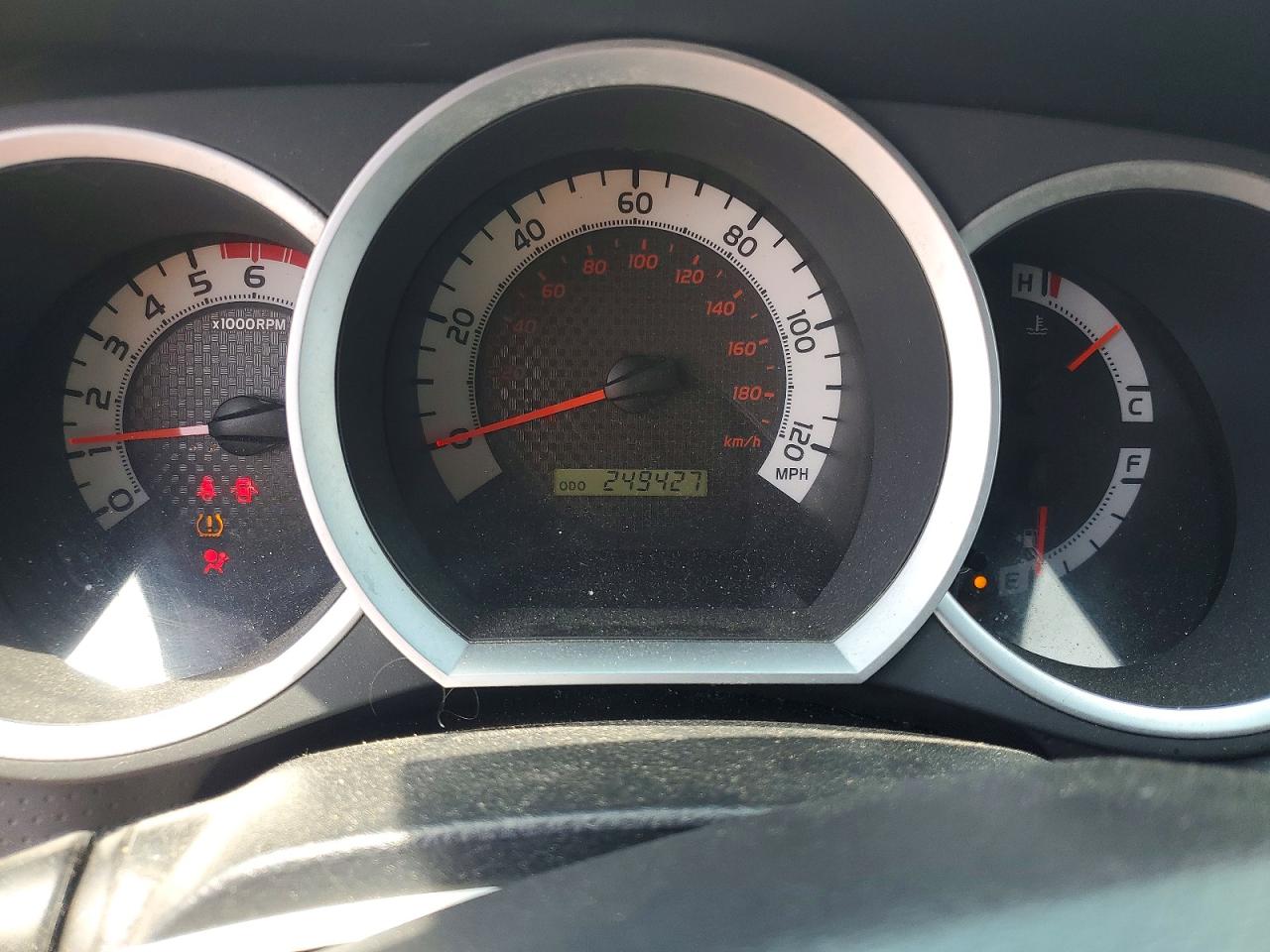 2013 Toyota Tacoma Double Cab Long Bed Silver vin: 3TMMU4FNXDM058507