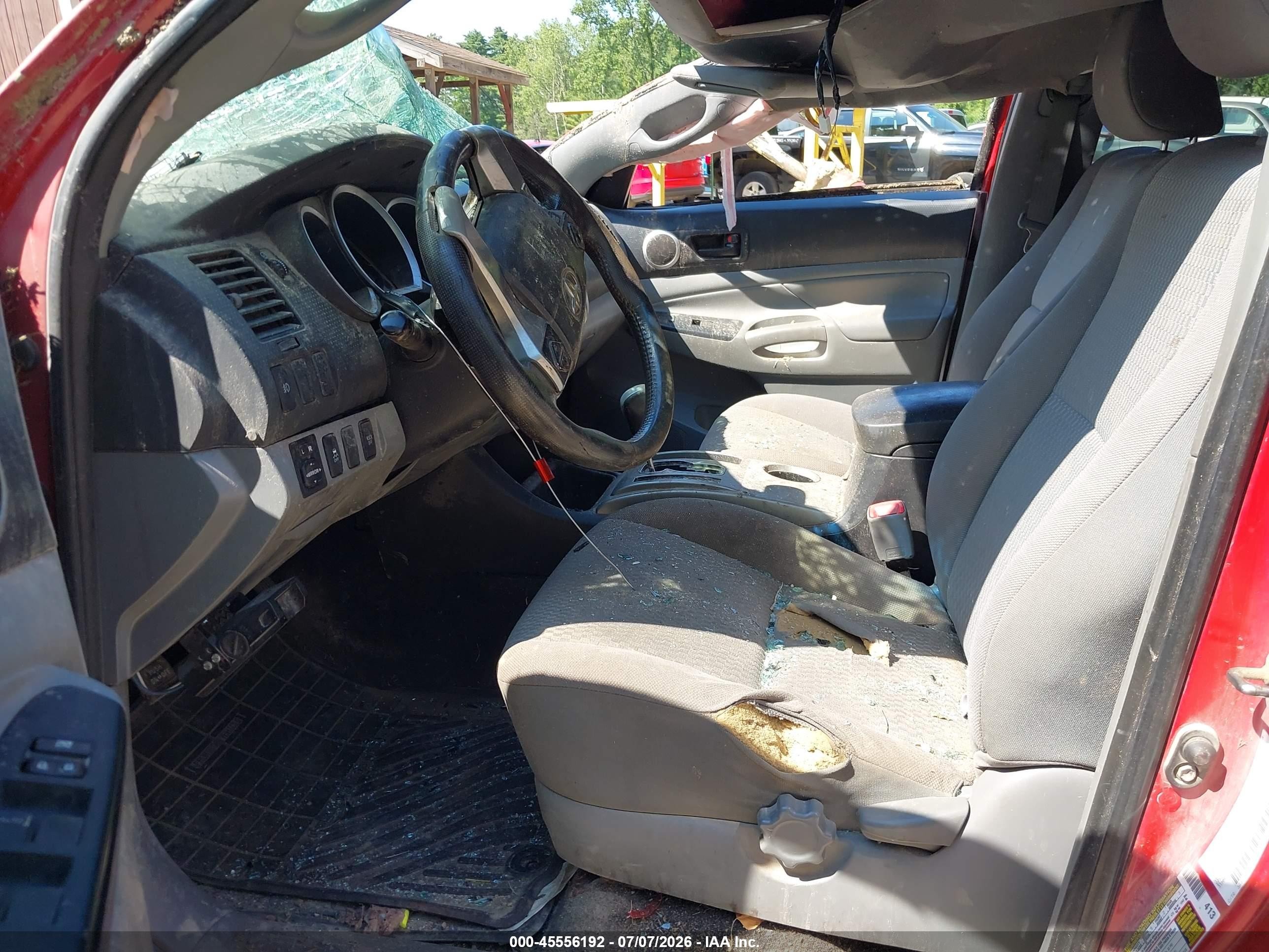 2014 Toyota Tacoma Base V6 Red vin: 3TMMU4FNXEM068679