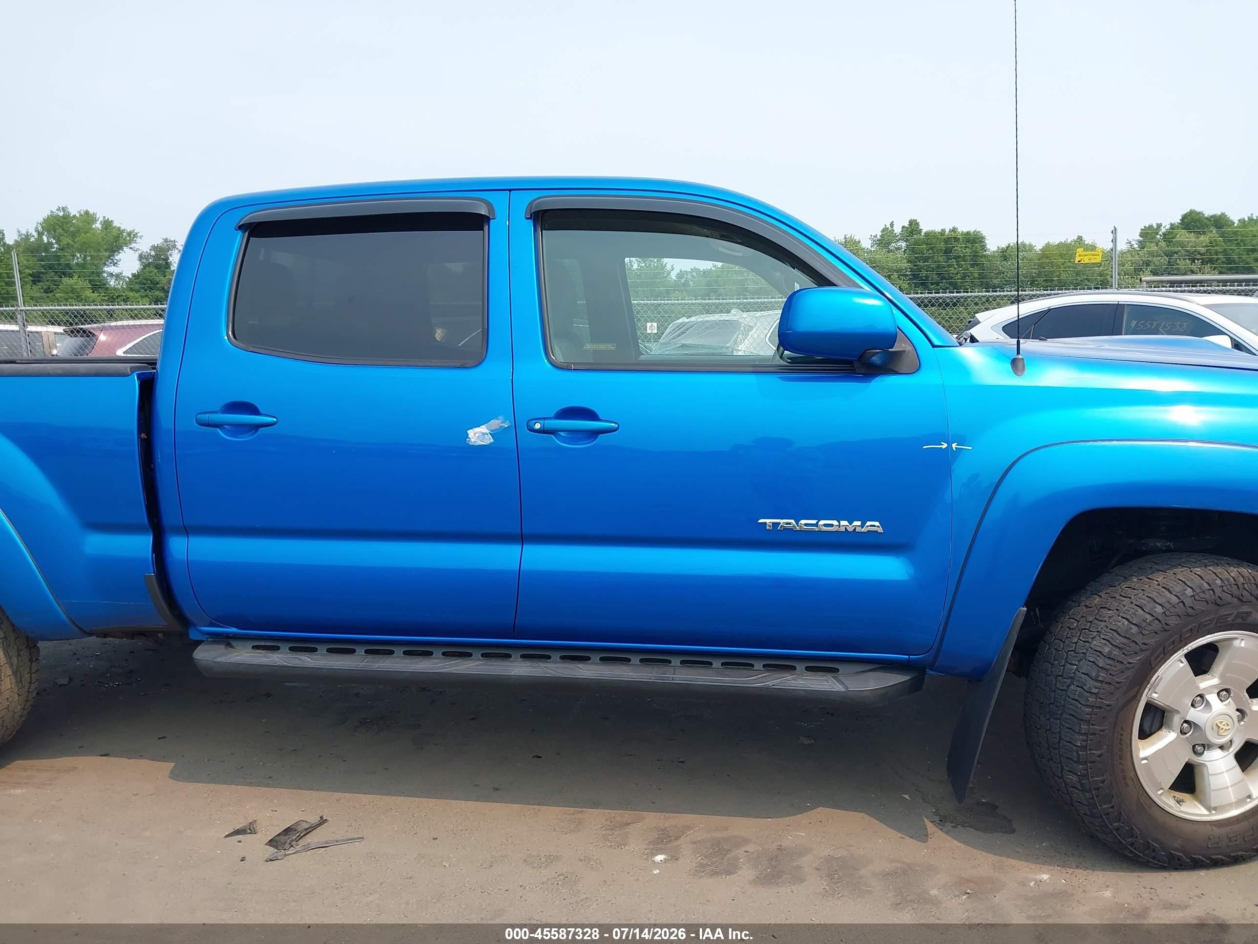2009 Toyota Tacoma Base V6 Light Blue vin: 3TMMU52N39M010088