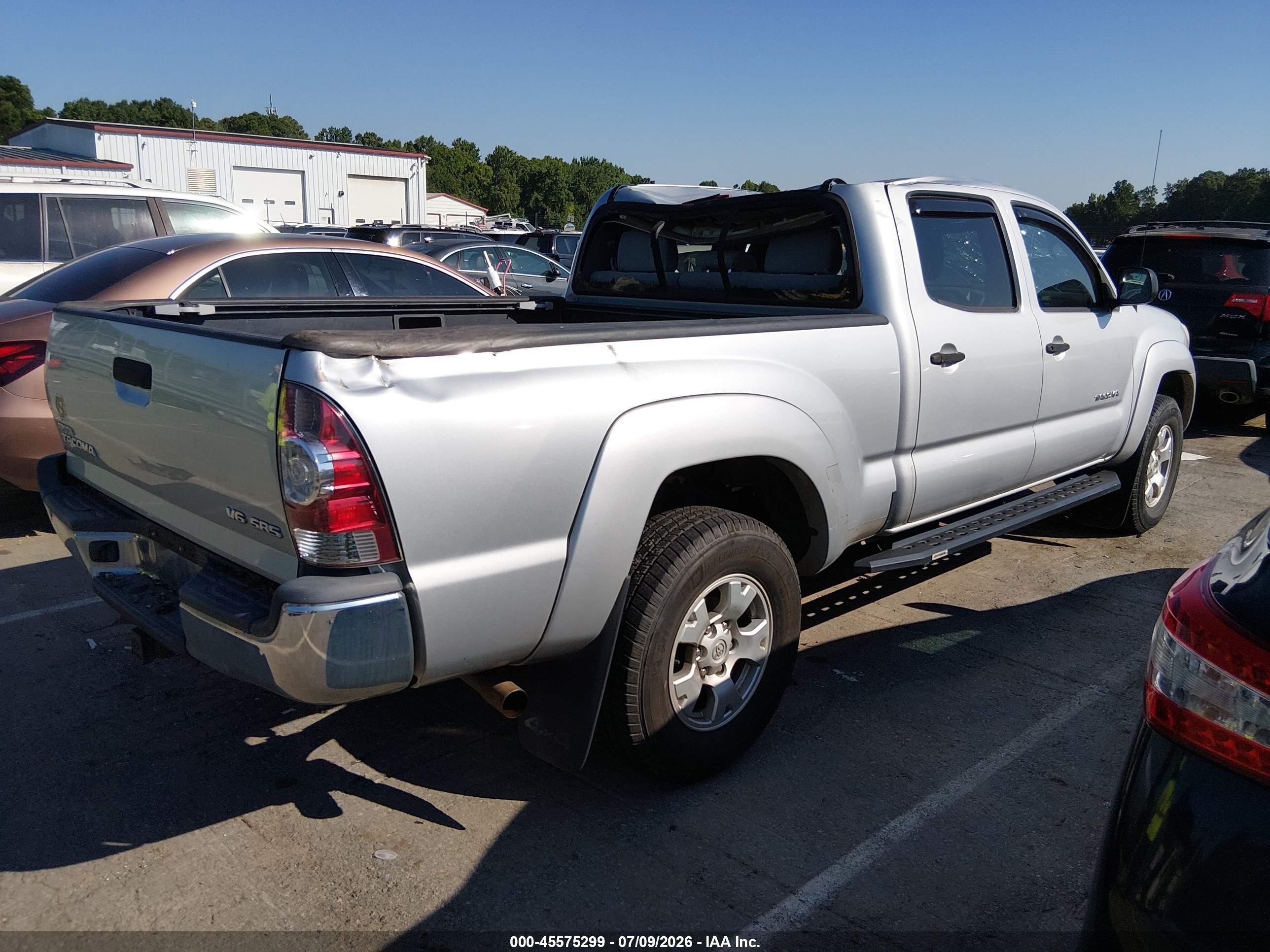 2009 Toyota Tacoma Base V6 Silver vin: 3TMMU52N39M015209