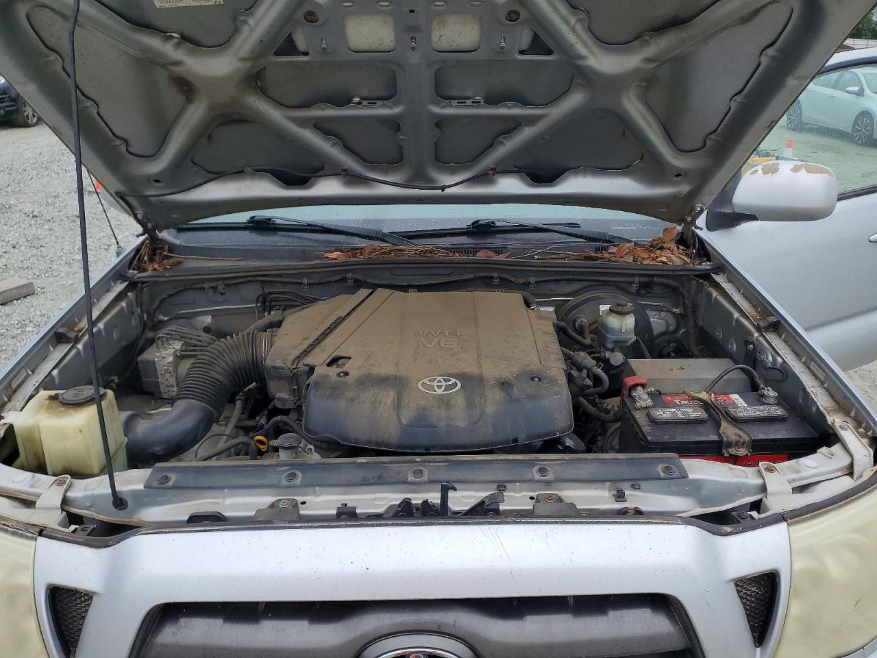 2009 Toyota Tacoma Double Cab Long Bed Silver vin: 3TMMU52N79M008313