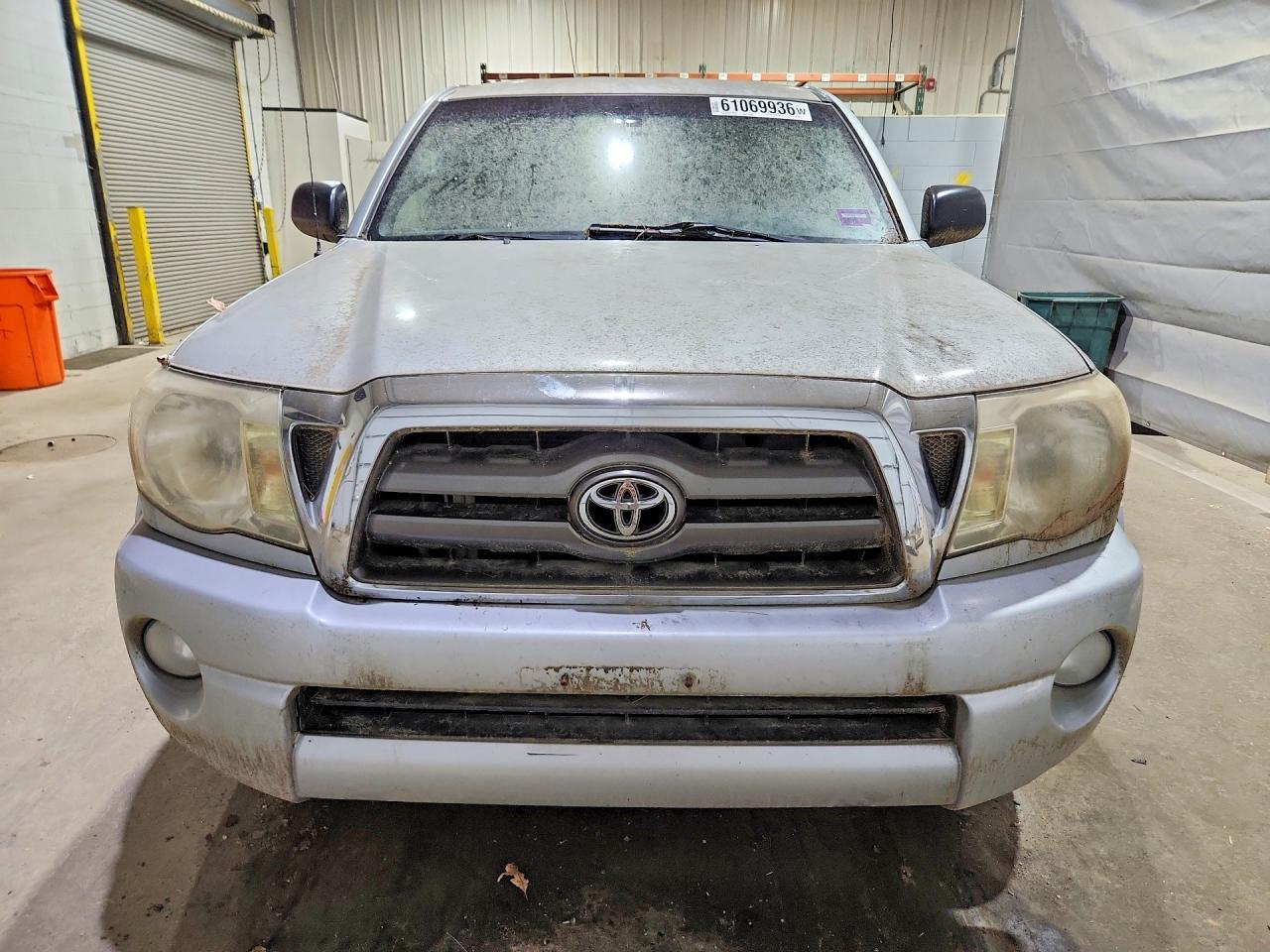 2009 Toyota Tacoma Double Cab Long Bed Silver vin: 3TMMU52N79M015293