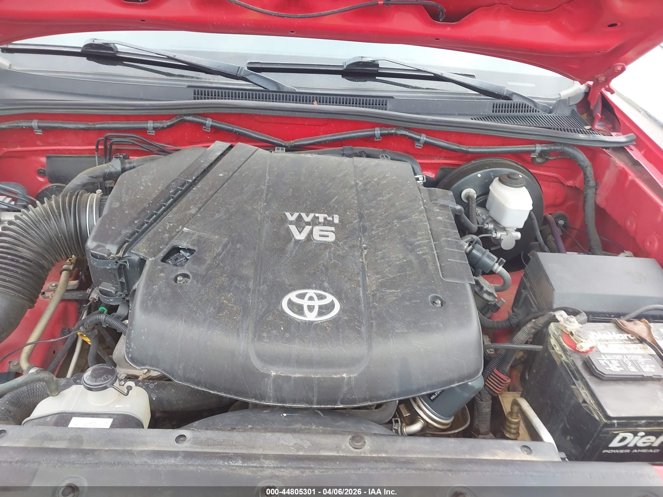 2007 Toyota Tacoma Base V6 Red vin: 3TMMU52N97M003742
