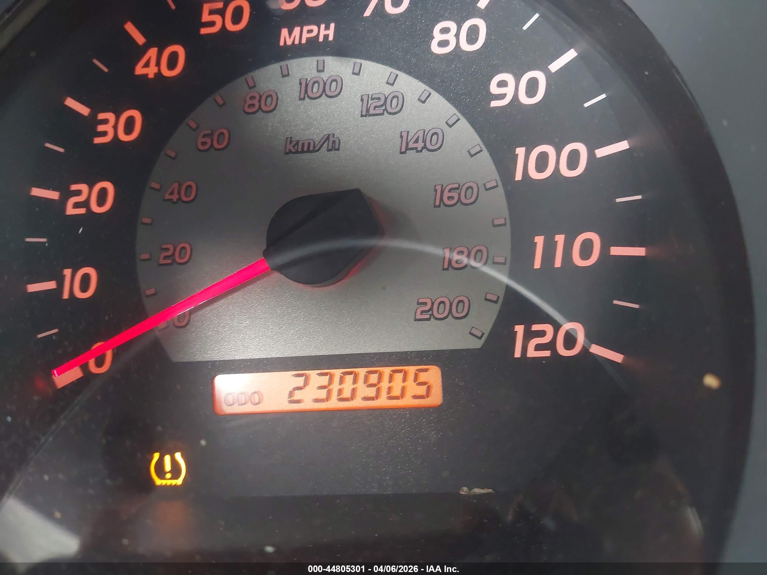 2007 Toyota Tacoma Base V6 Red vin: 3TMMU52N97M003742