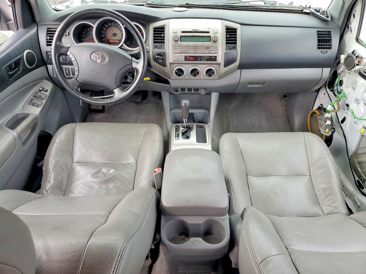 2009 Toyota Tacoma Double Cab Long Bed White vin: 3TMMU52NX9M014770
