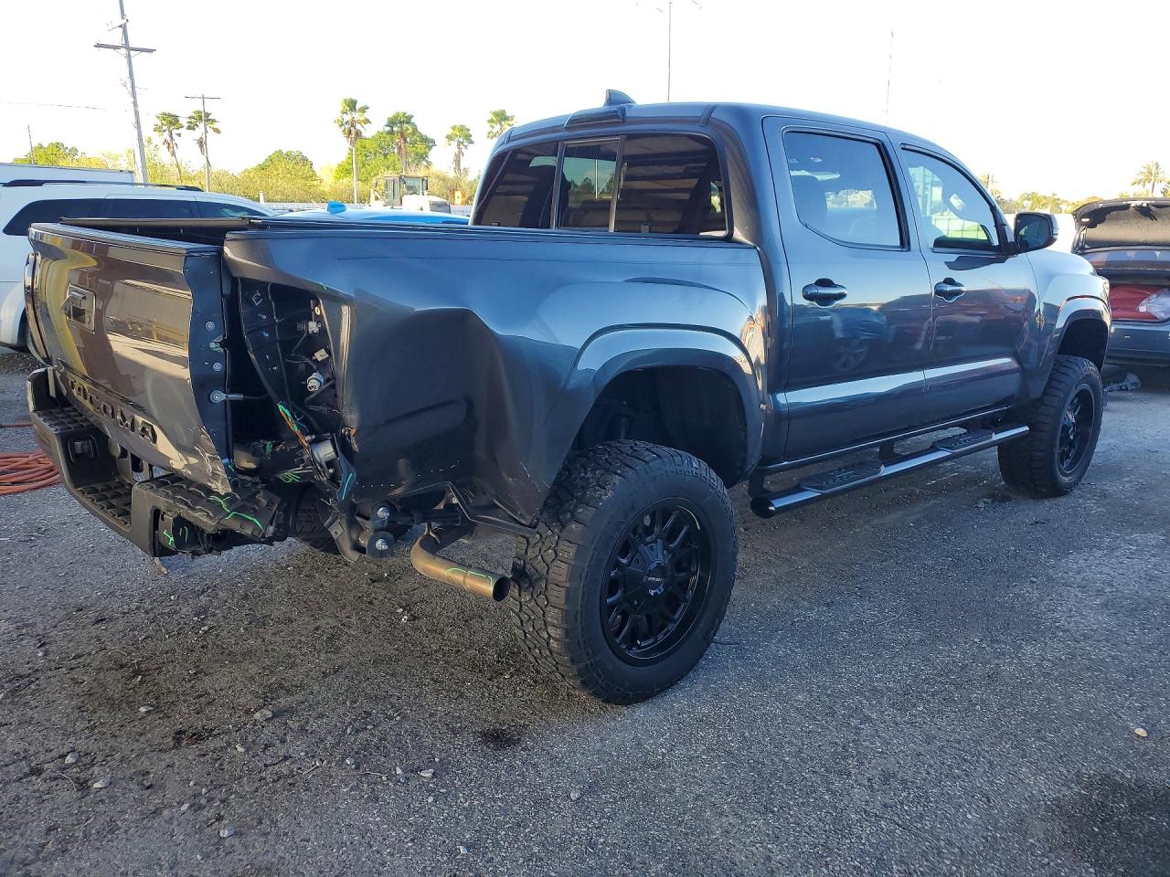 2023 Toyota Tacoma Sr Gray vin: 3TYAX5GN5PT080468