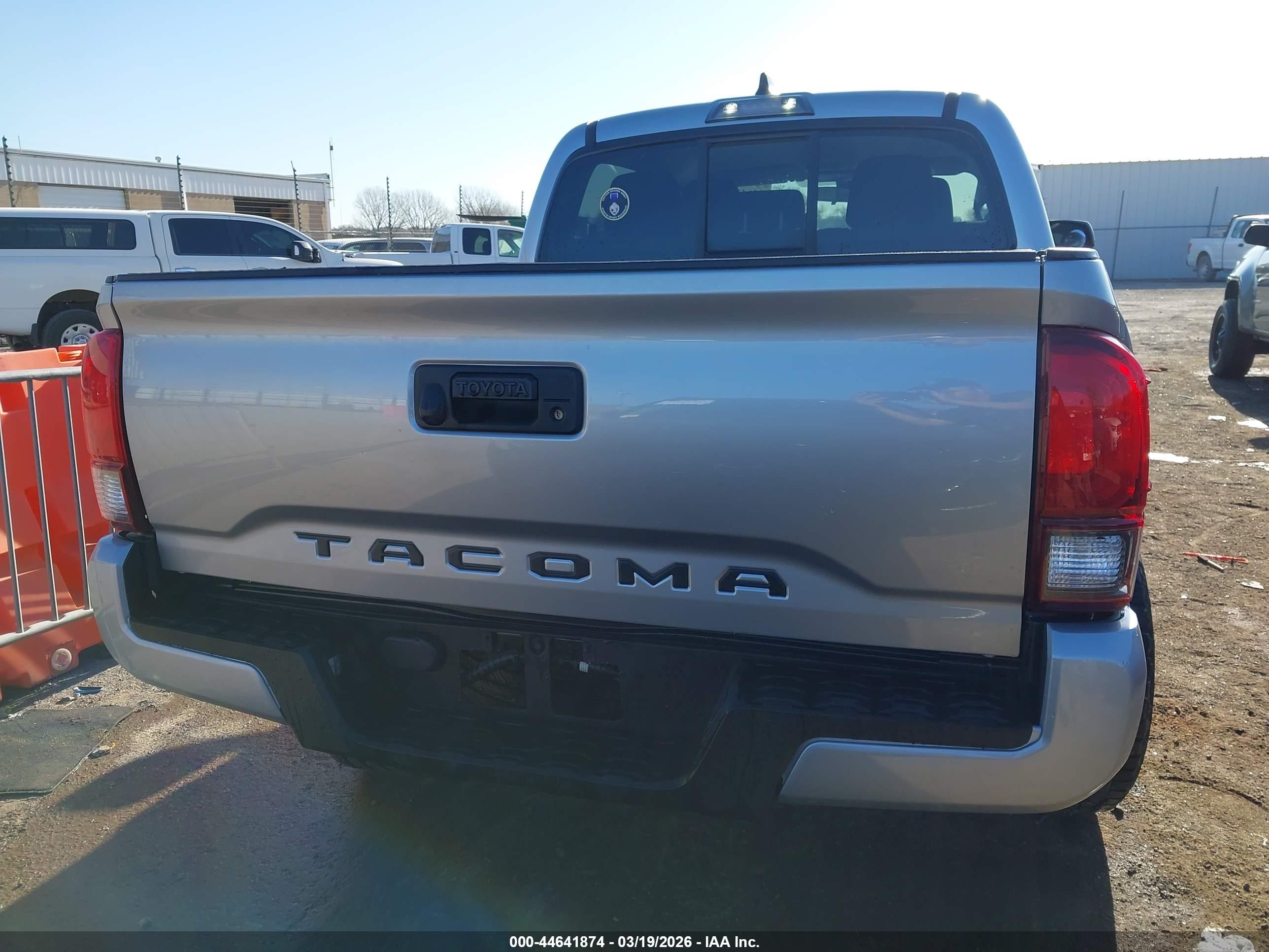 2022 Toyota Tacoma Sr Серый vin: 3TYAX5GN6NT035536