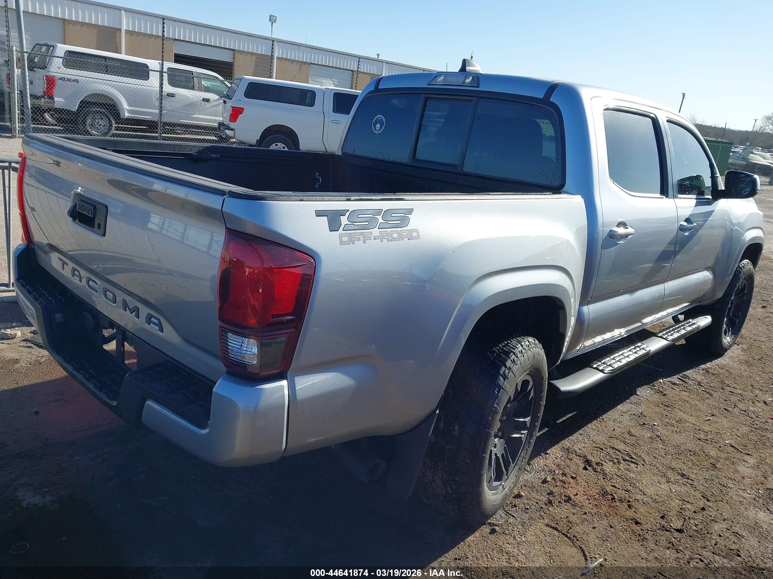 2022 Toyota Tacoma Sr Серый vin: 3TYAX5GN6NT035536