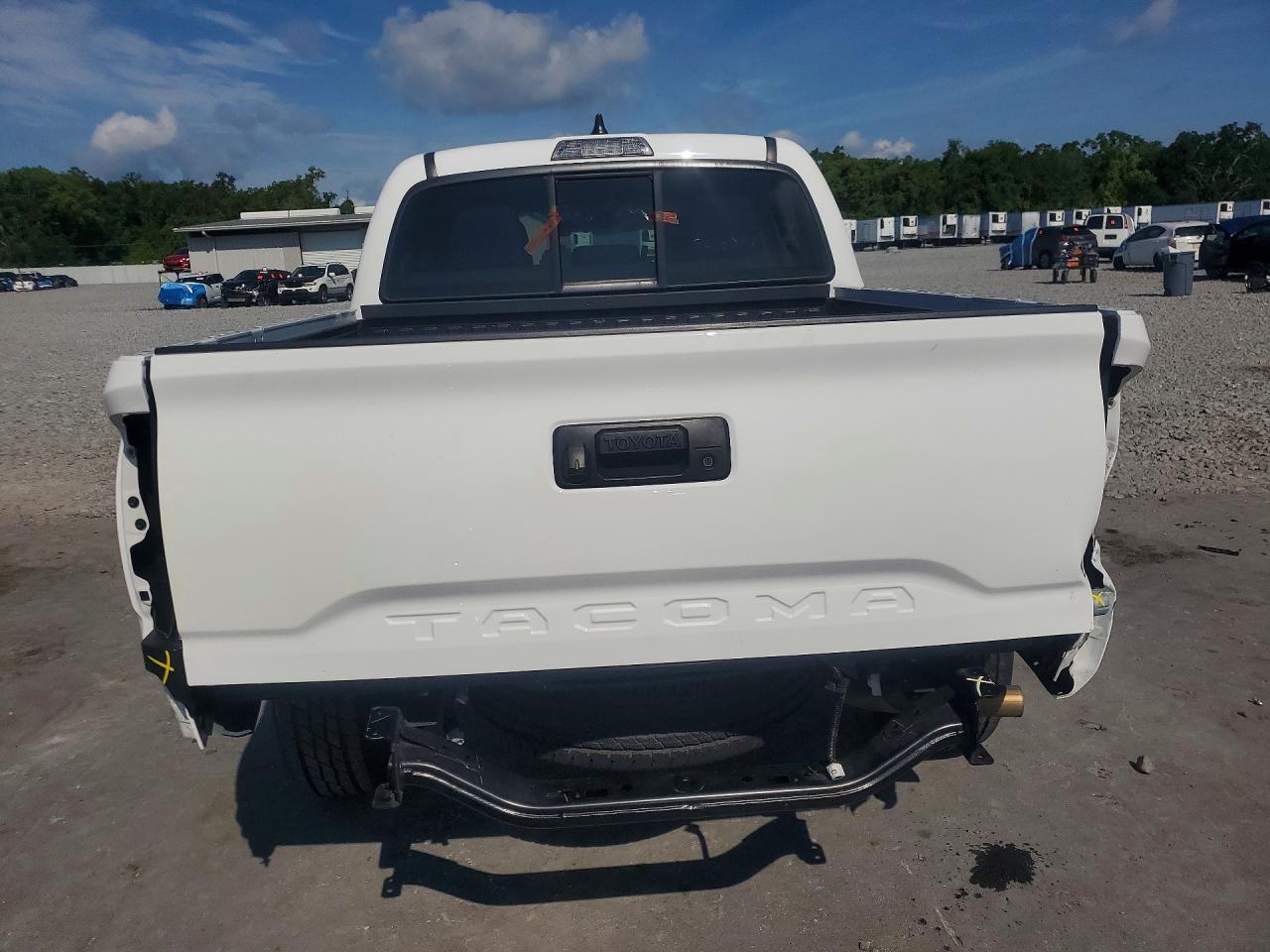 2022 Toyota Tacoma Sr Белый vin: 3TYAX5GN6NT065040