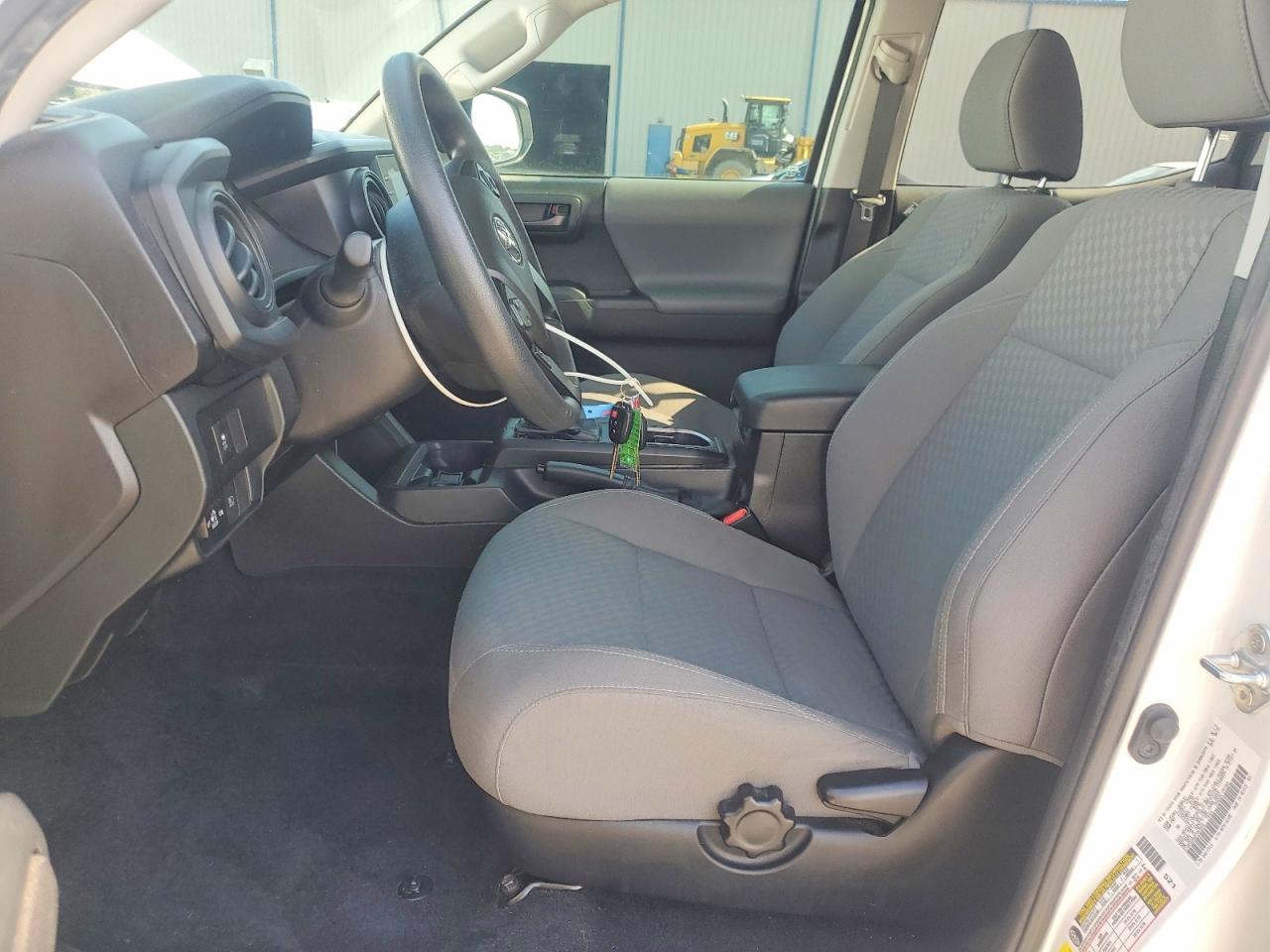 2022 Toyota Tacoma Sr Белый vin: 3TYAX5GN6NT065040