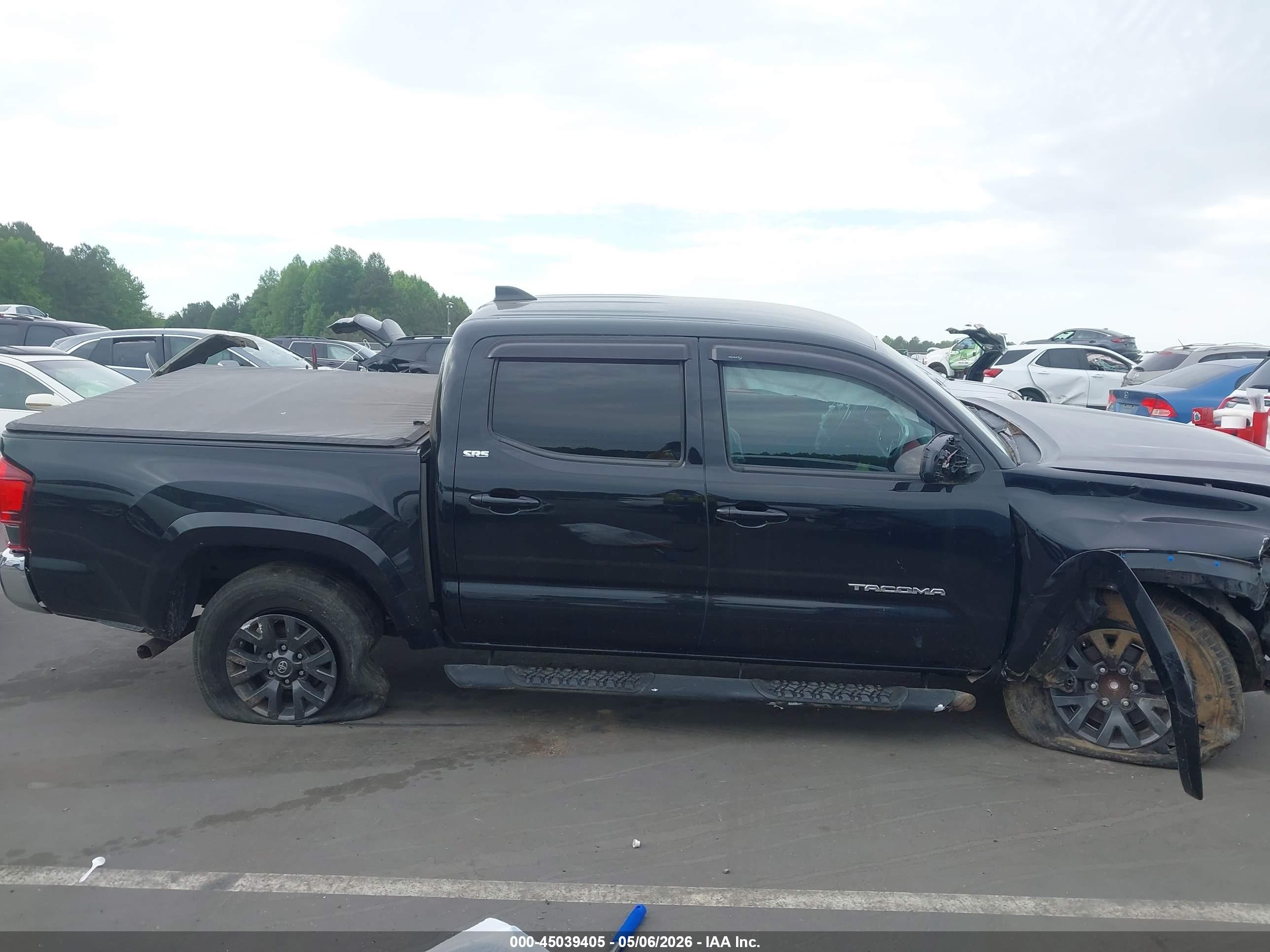 2021 Toyota Tacoma Sr5 V6 Черный vin: 3TYAZ5CN9MT004537
