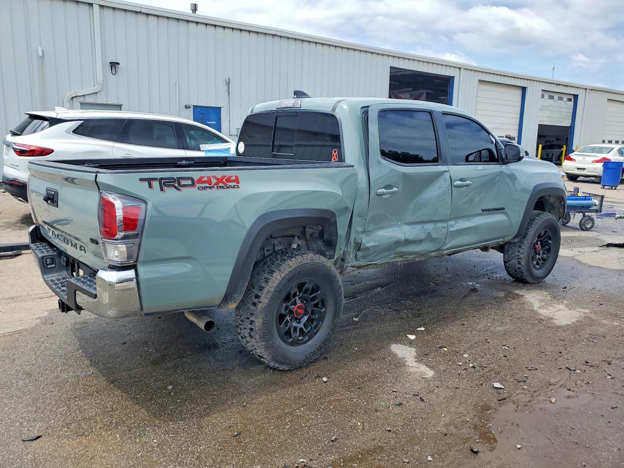 2023 Toyota Tacoma Trd Off-road Gray vin: 3TYCZ5AN1PT120184