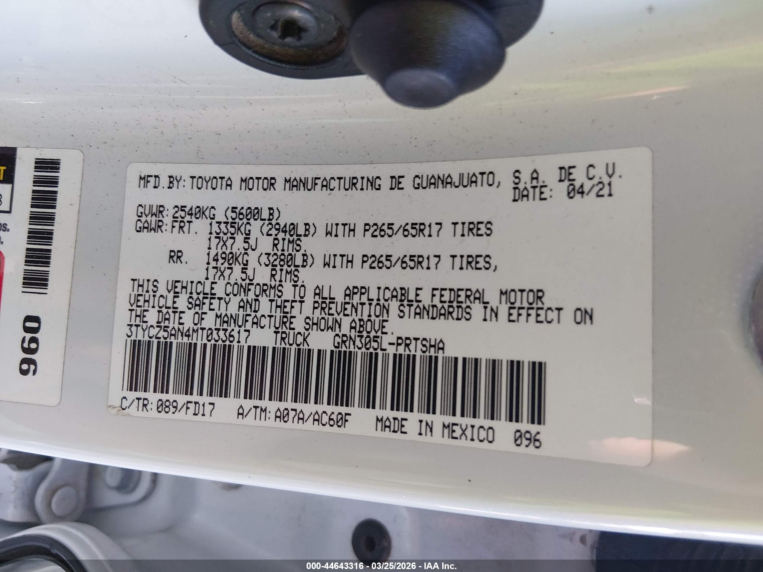 2021 Toyota Tacoma Trd Sport White vin: 3TYCZ5AN4MT033617