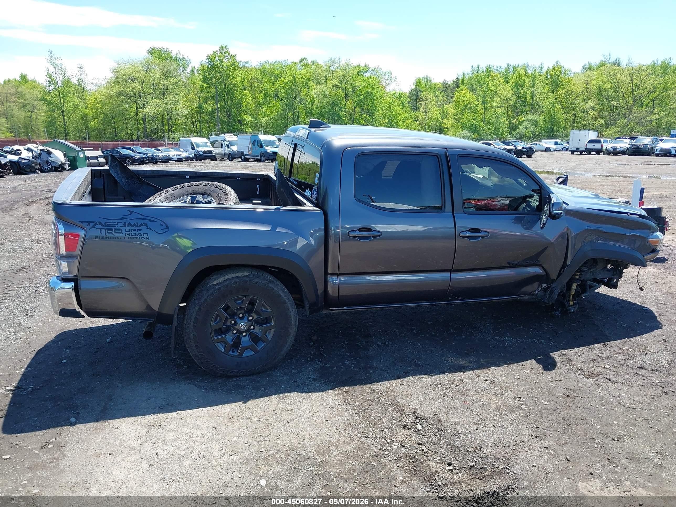 2023 Toyota Tacoma Trd Off Road Серый vin: 3TYCZ5AN5PT128353