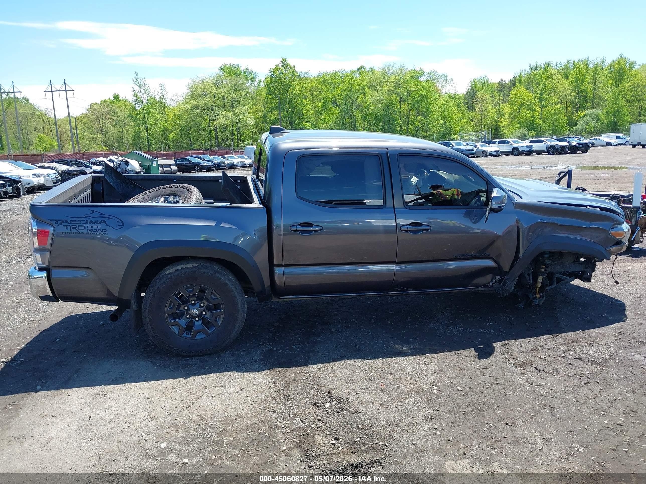2023 Toyota Tacoma Trd Off Road Серый vin: 3TYCZ5AN5PT128353