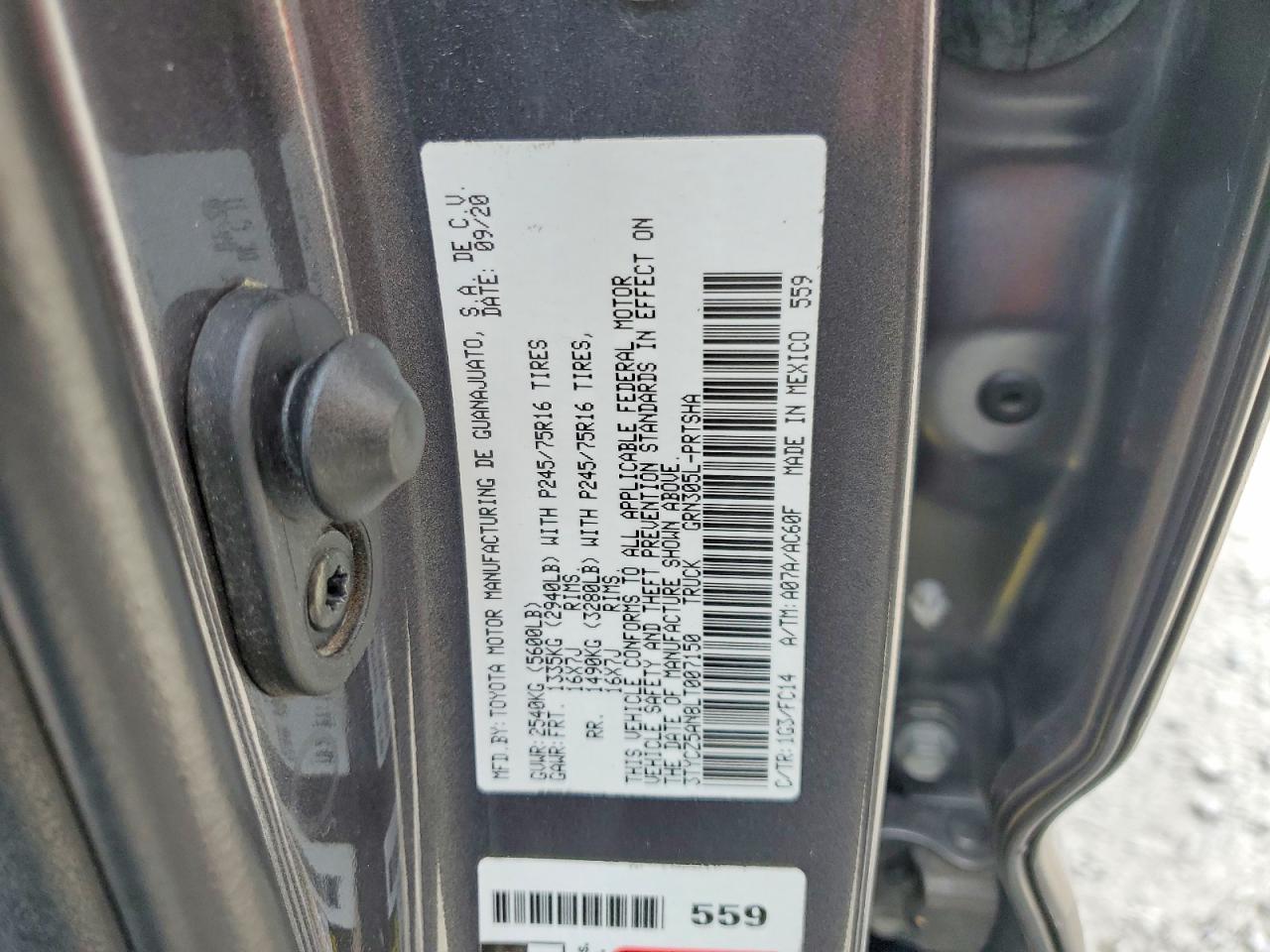2020 Toyota Tacoma Sr5 V6 Silver vin: 3TYCZ5AN8LT007150