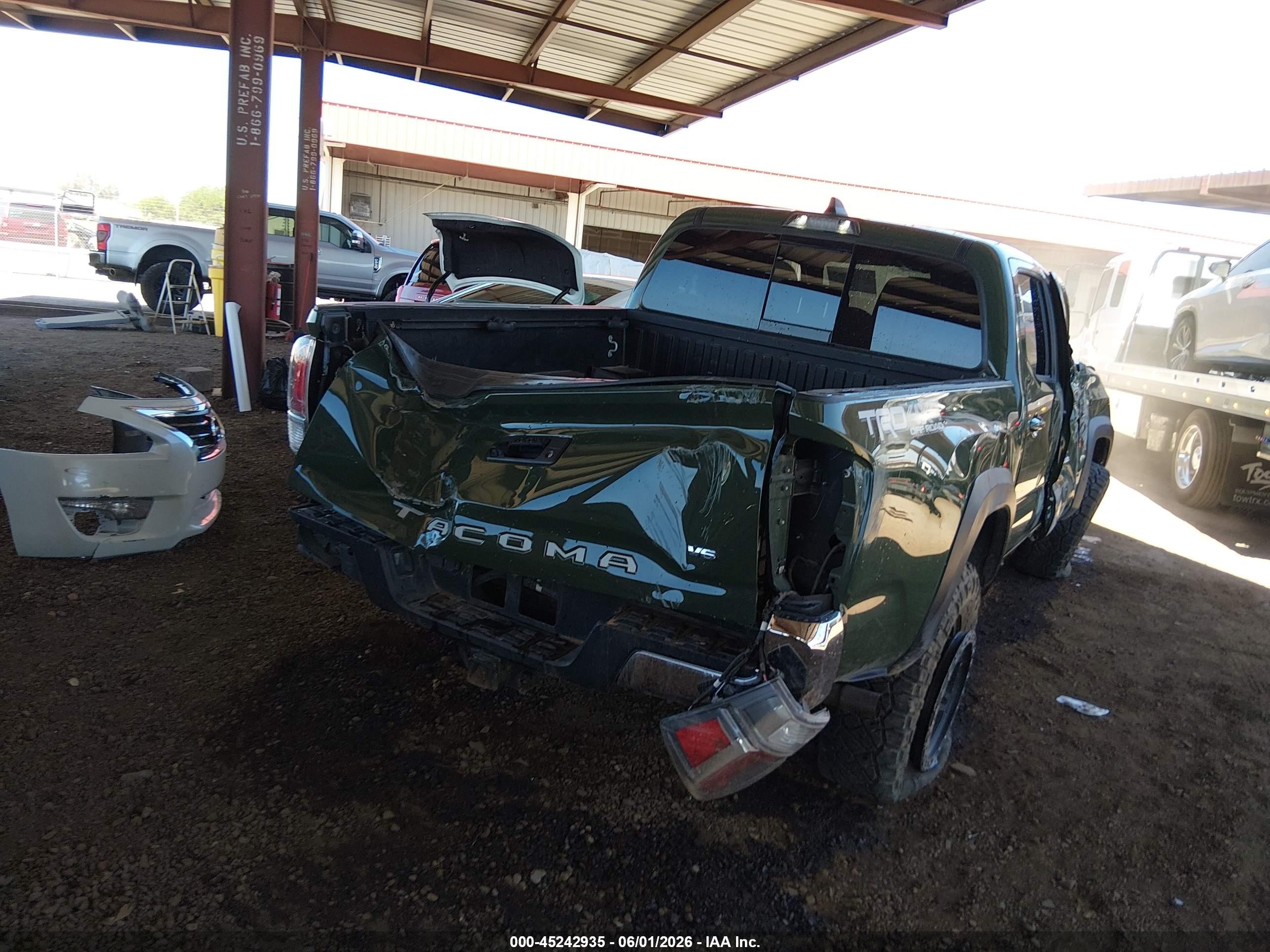 2021 Toyota Tacoma Trd Off-road Зеленый vin: 3TYCZ5ANXMT030852