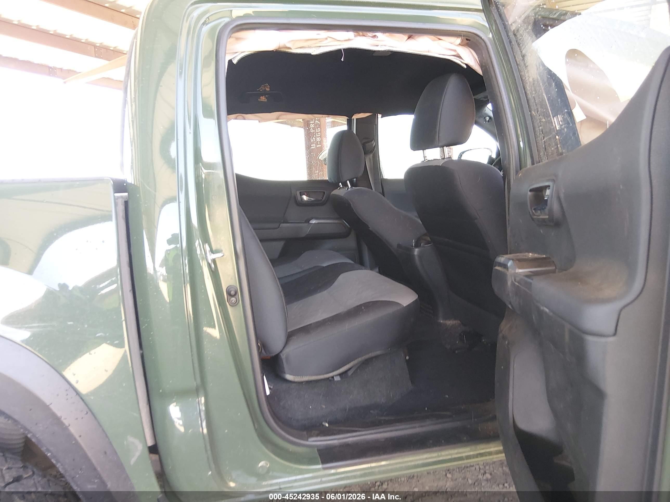 2021 Toyota Tacoma Trd Off-road Зеленый vin: 3TYCZ5ANXMT030852
