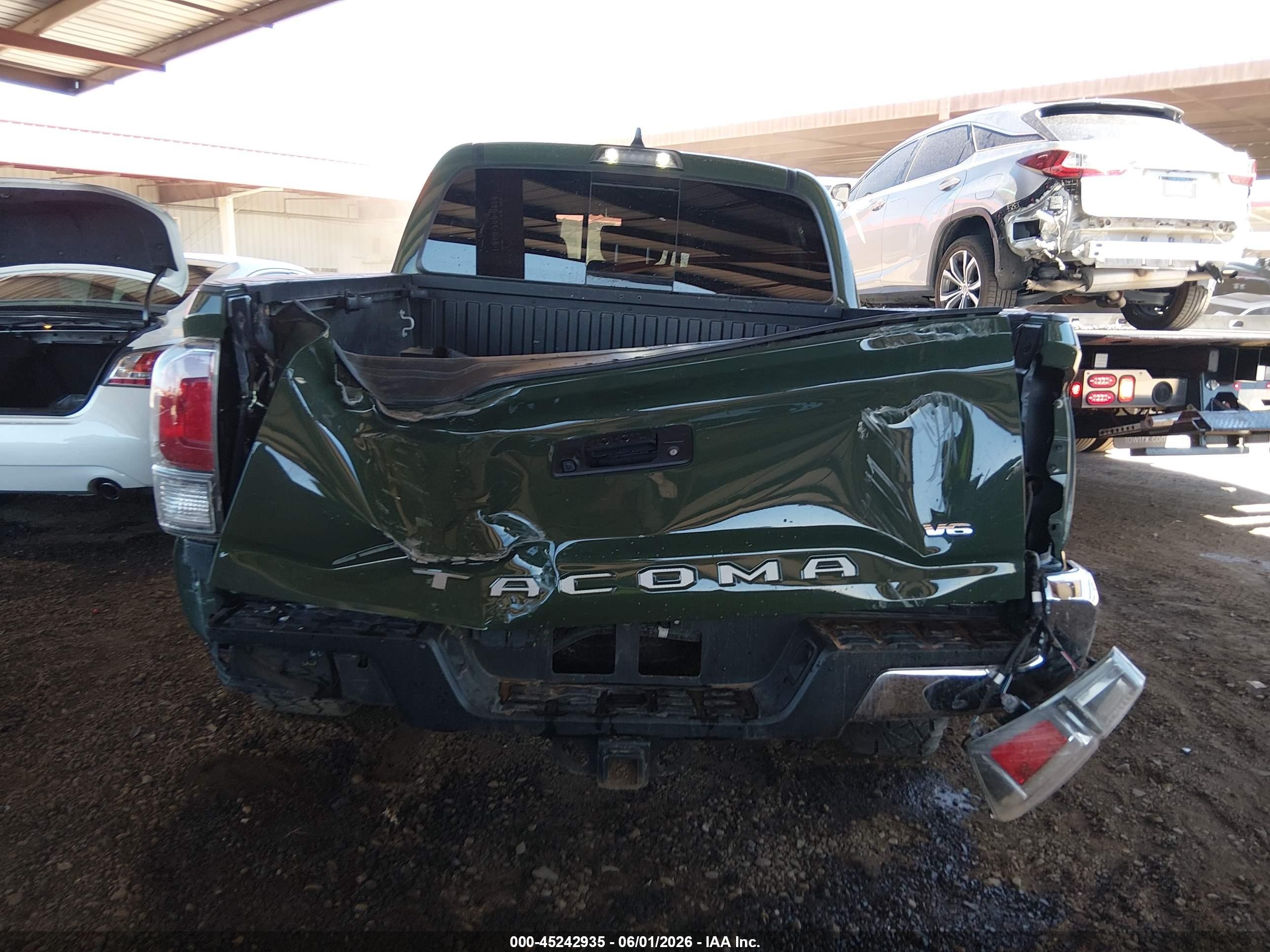2021 Toyota Tacoma Trd Off-road Зеленый vin: 3TYCZ5ANXMT030852