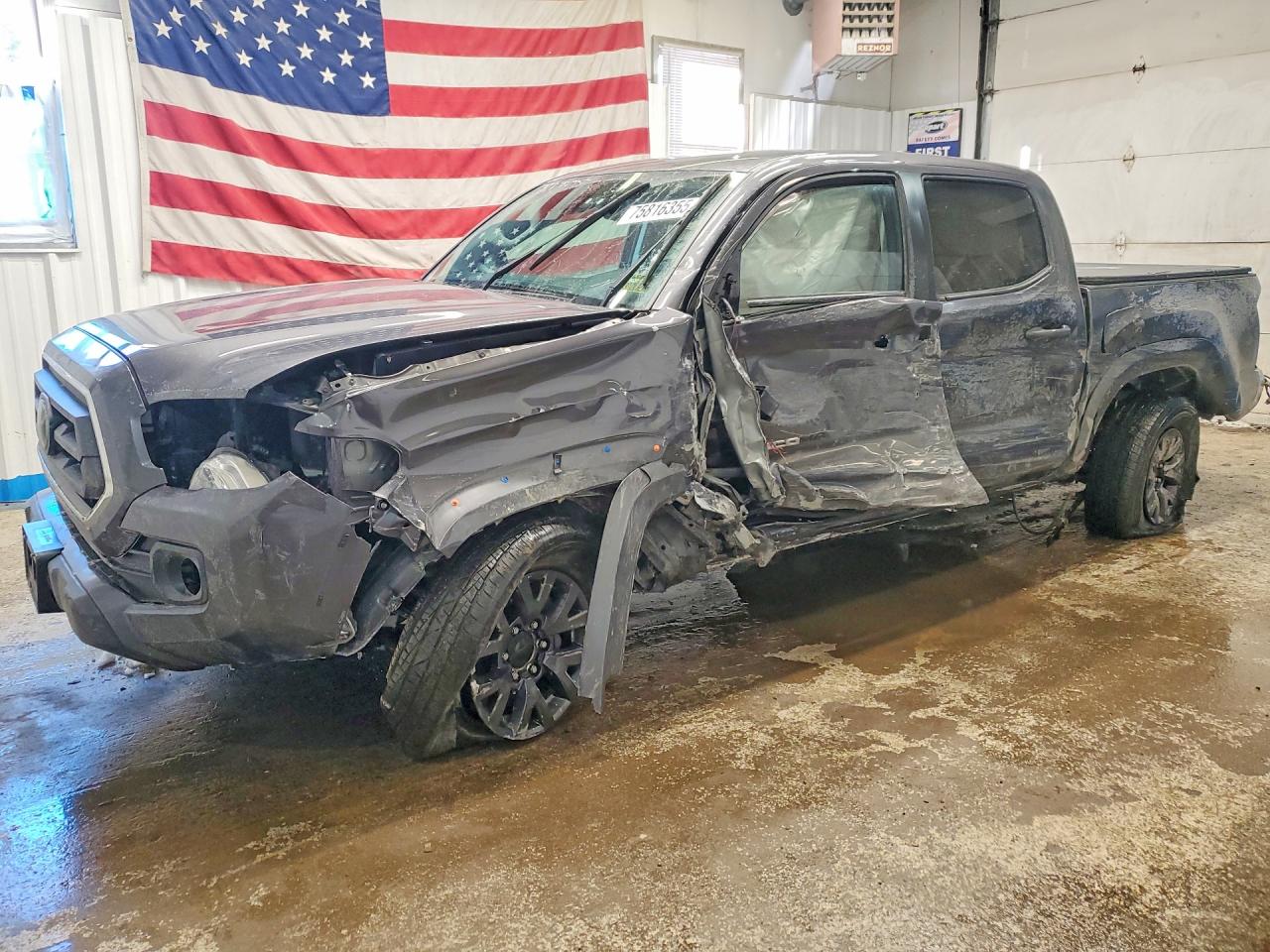 2023 Toyota Tacoma Double Cab Gray vin: 3TYCZ5ANXPT142524