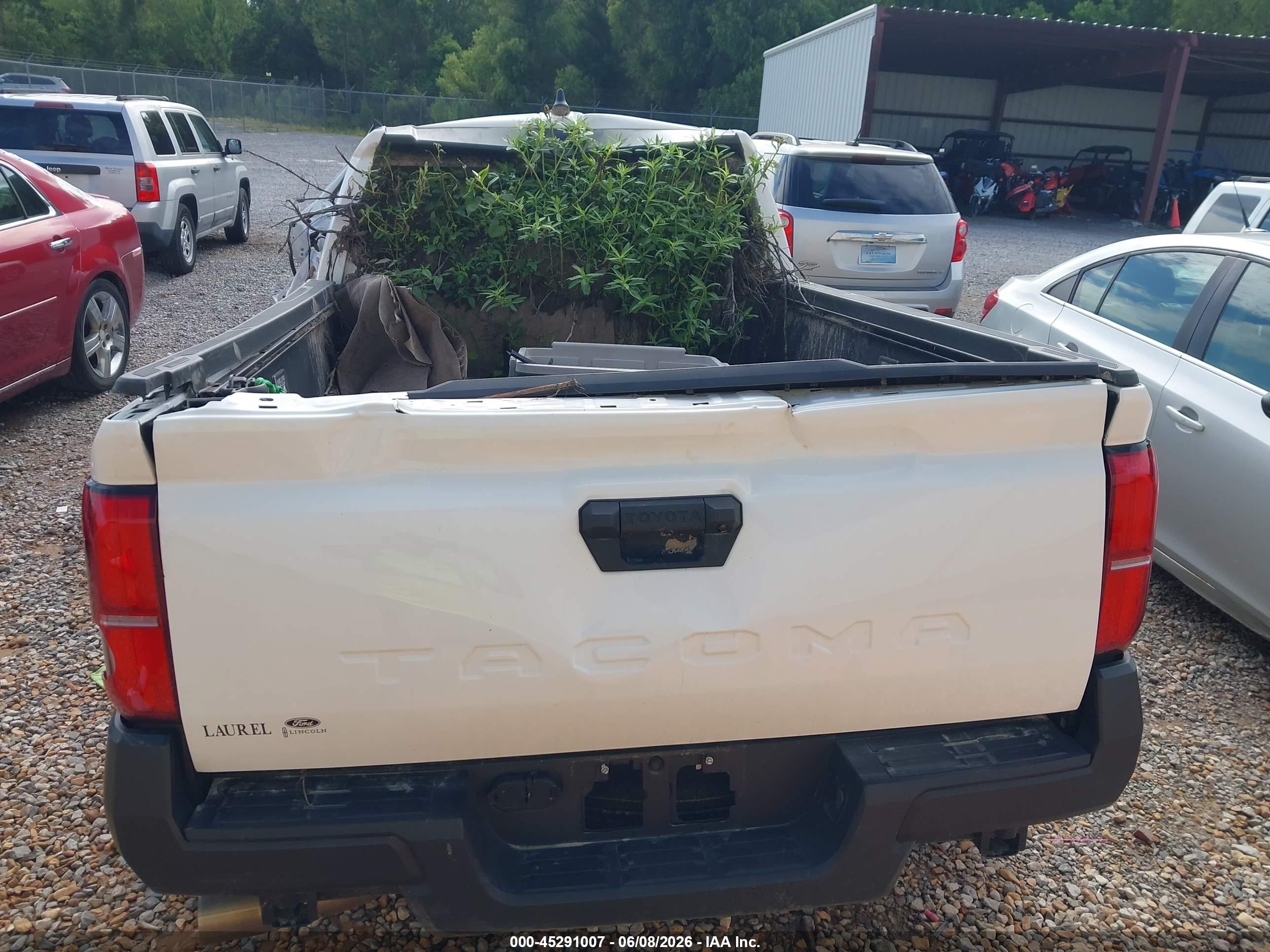 2025 Toyota Tacoma Sr White vin: 3TYJDAHN9ST026650
